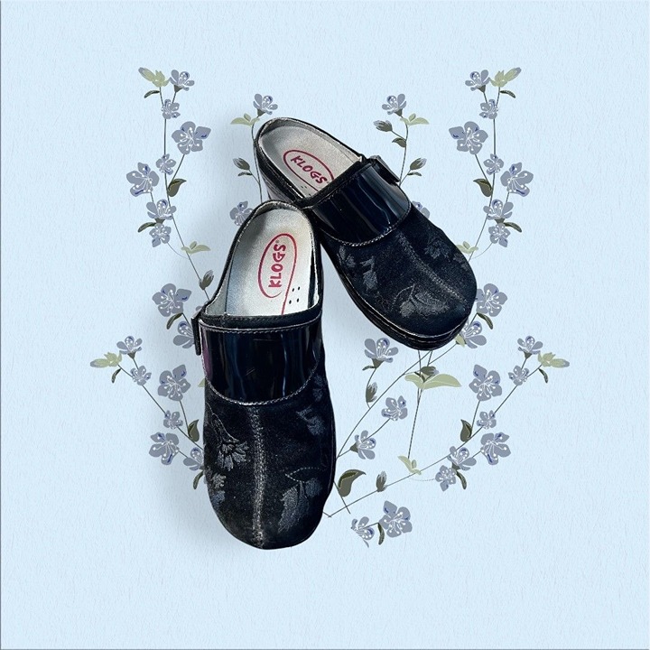 **Black Velvet Klogs – Women’s Size 9.5**