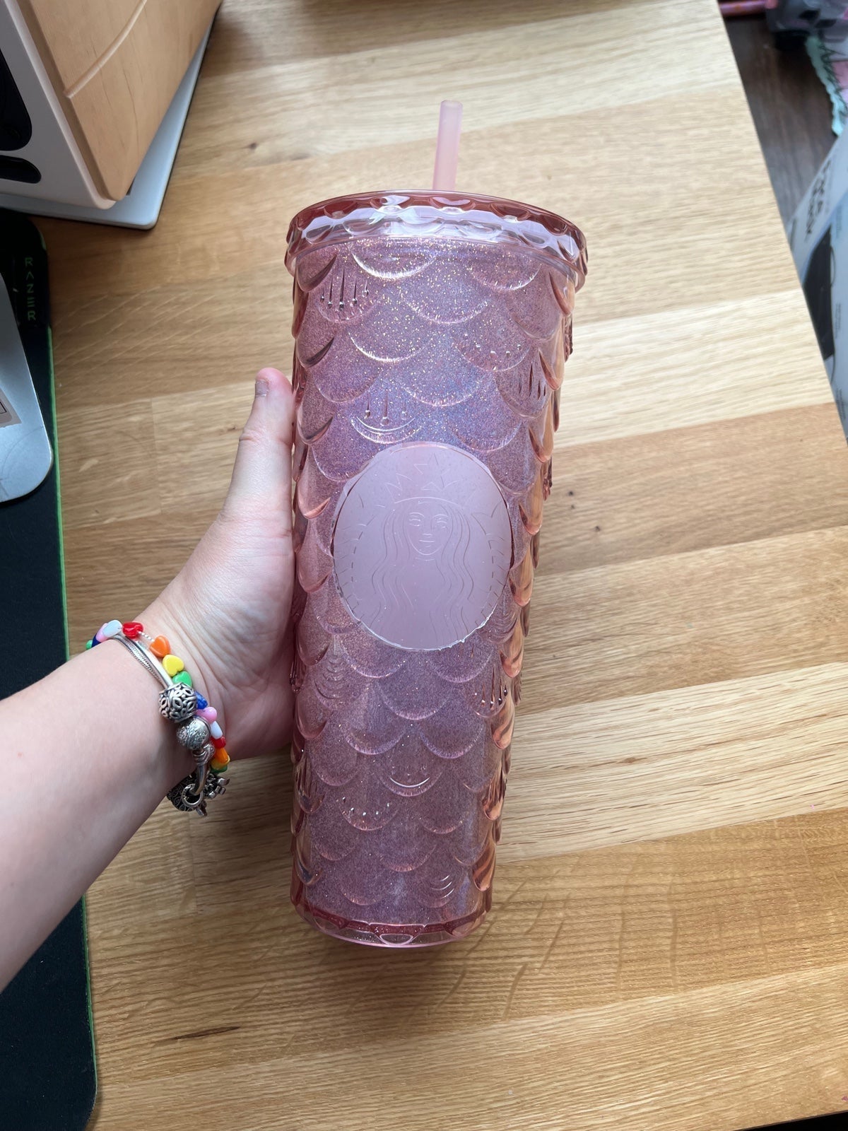 2022 Starbucks Pink Scale plastic Venti Gillter Tumbler