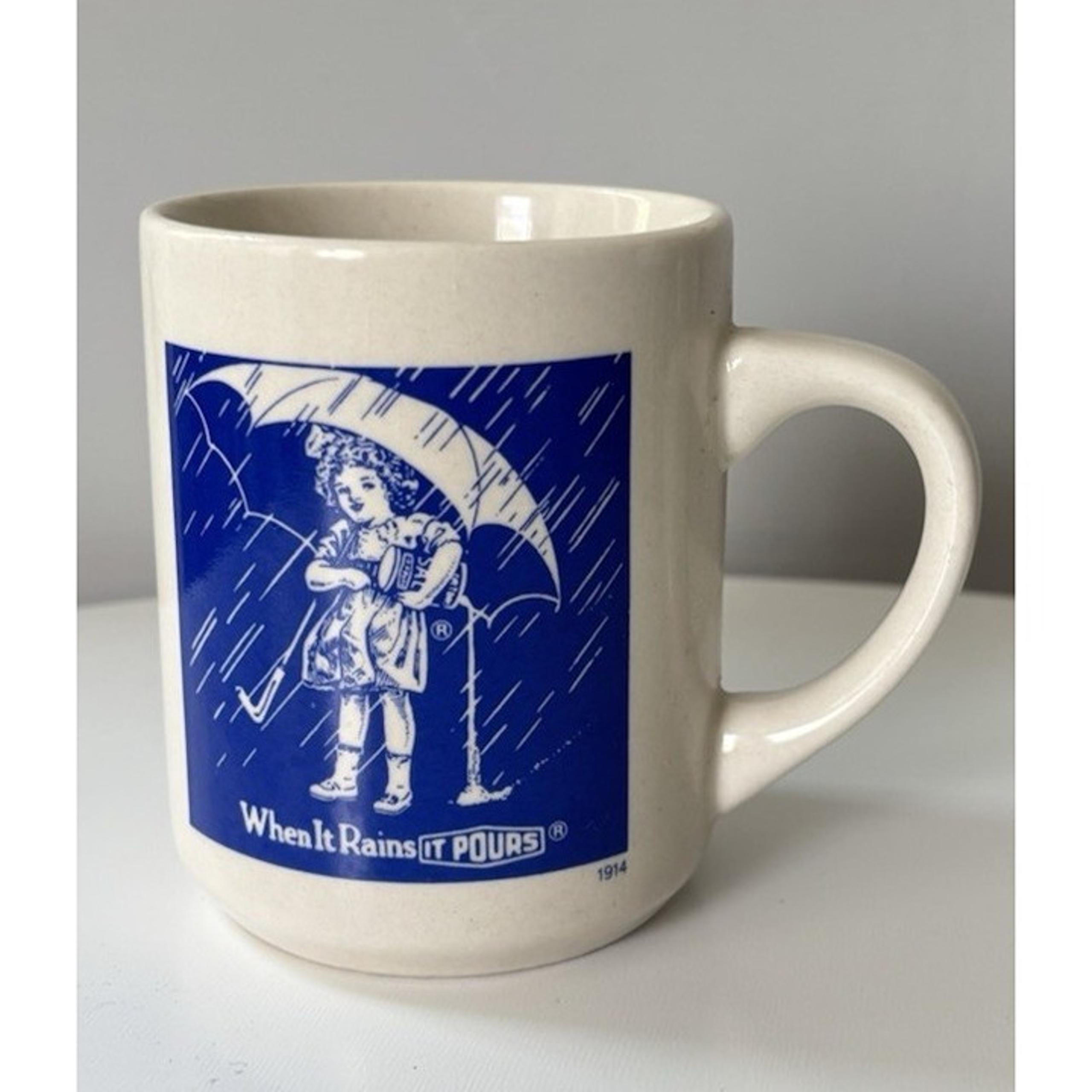 Vintage Morton Salt Coffee Mug Cup 1914 Logo When It Rains It Pours