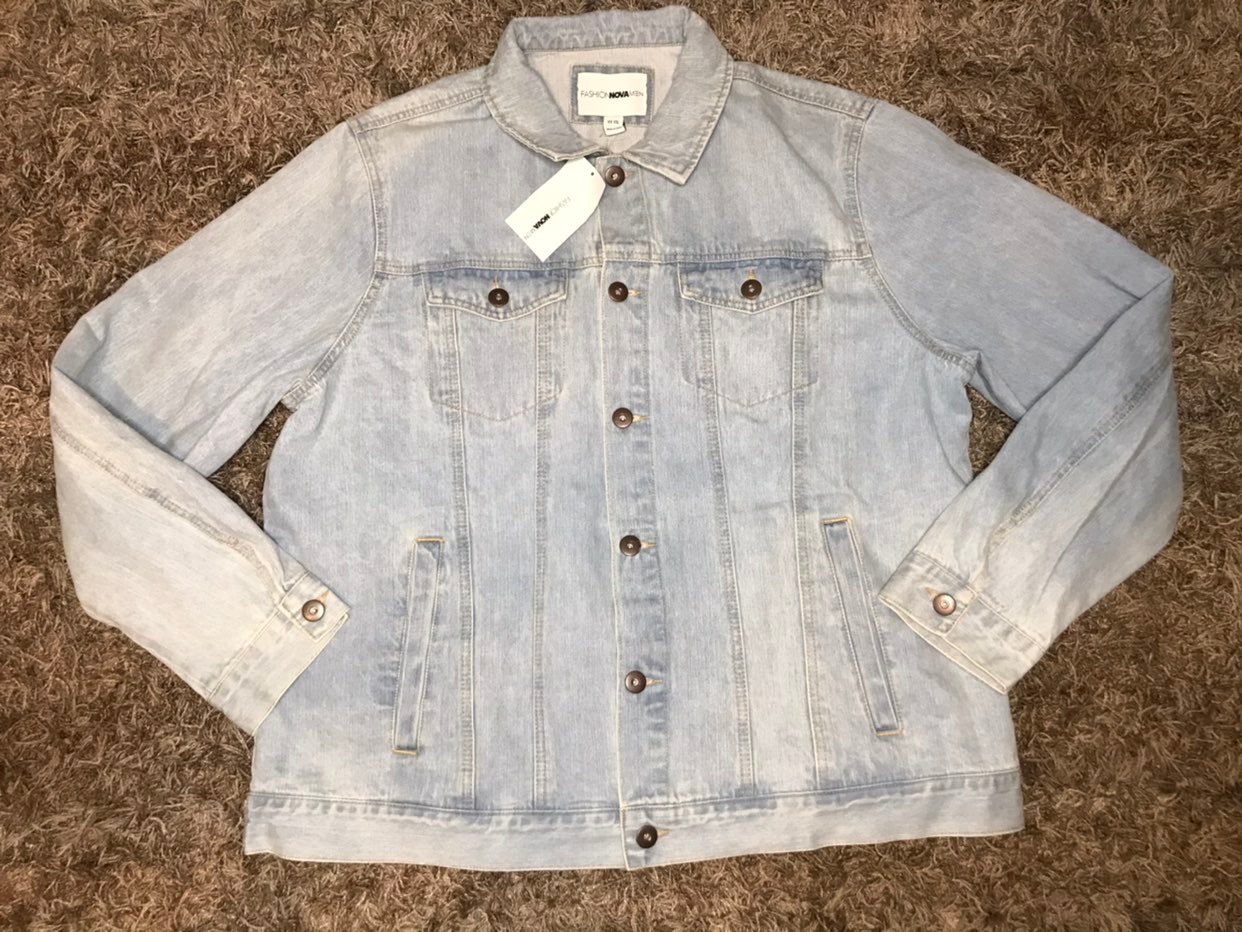Fashion Nova Men NWT Cobain Denim Jacket