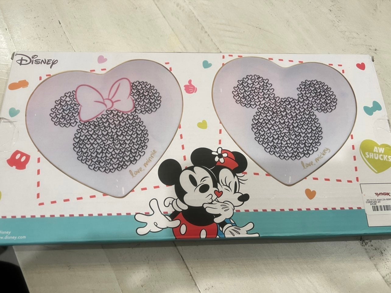 Disney Valentines Mickey and Minnie Mouse Plates