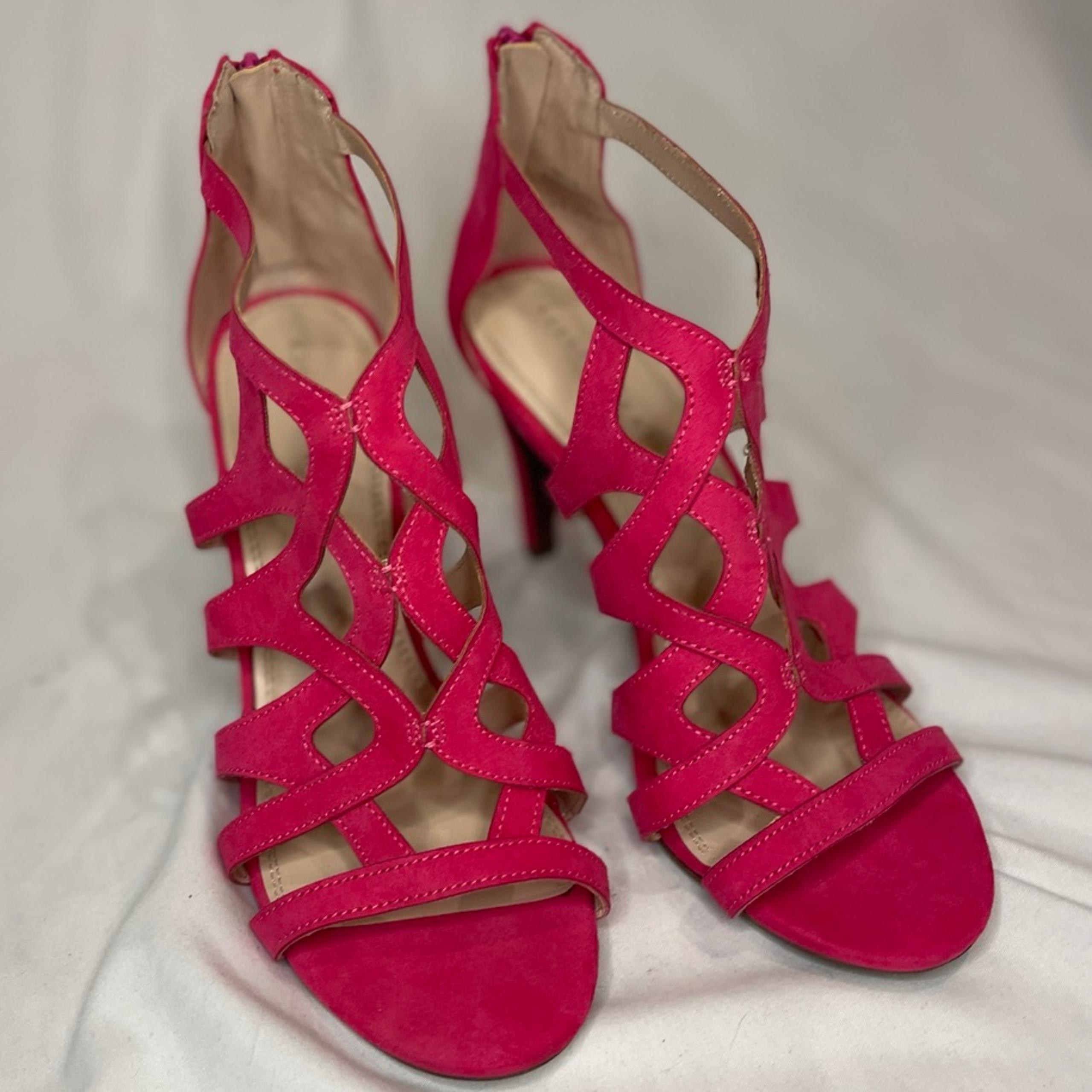 Kelly & Katie Pink Strap Shoes Size 9