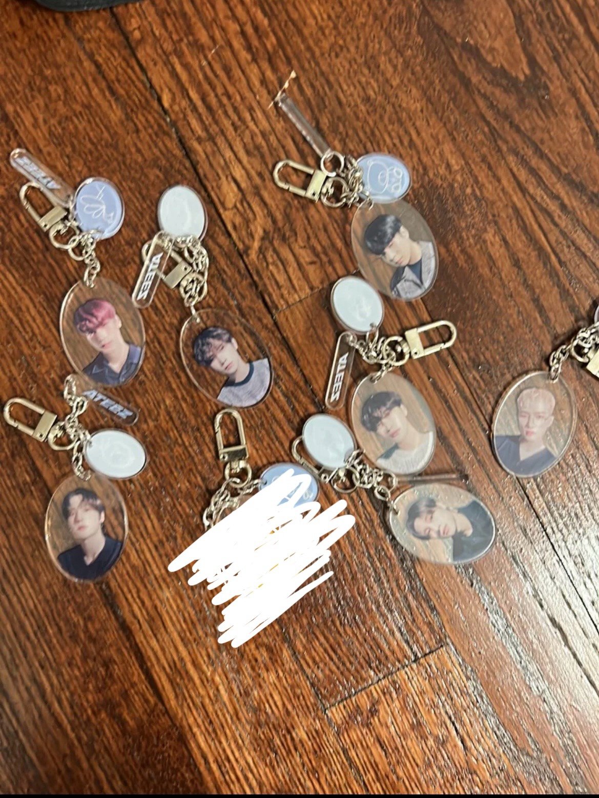 ATEEZ summer acrylic keychains