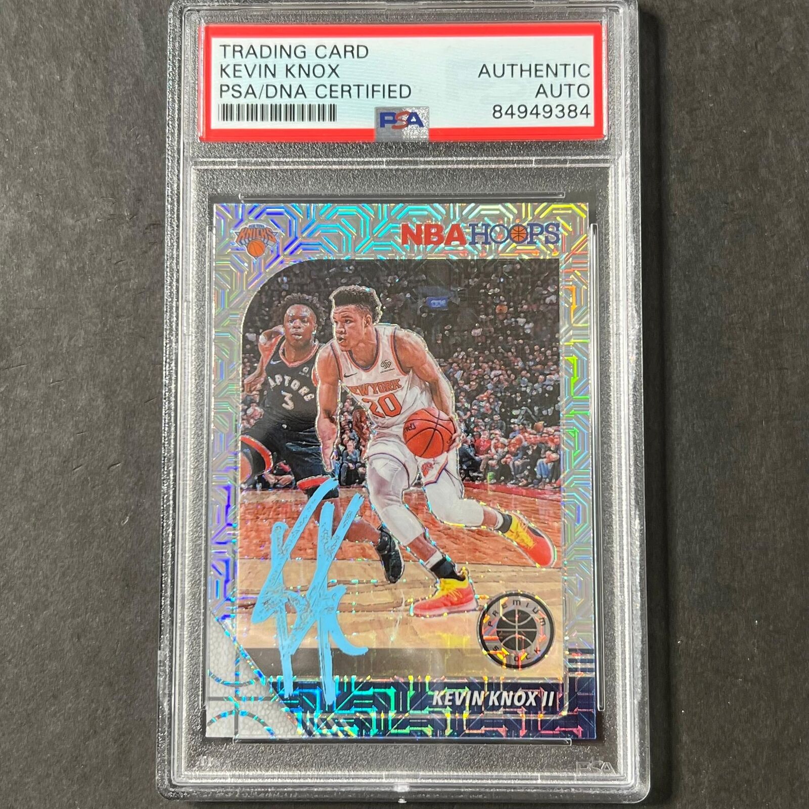 2019-20 Panini Hoops Premium Stock #123 Kevin Knox Signed Card Colored Pattern A