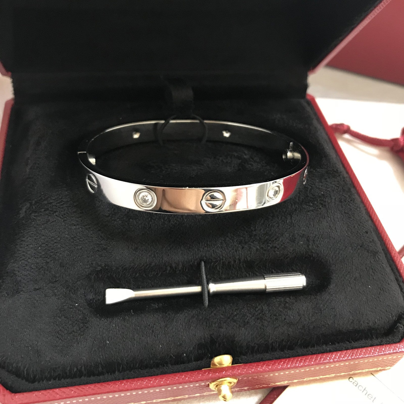 up to 60% off Authentic bracelet diamond LOVE gold white 18K Vintage & collectibles up to 60% off Authentic bracelet diamond LOVE gold white 18K Vintage & collectibles
