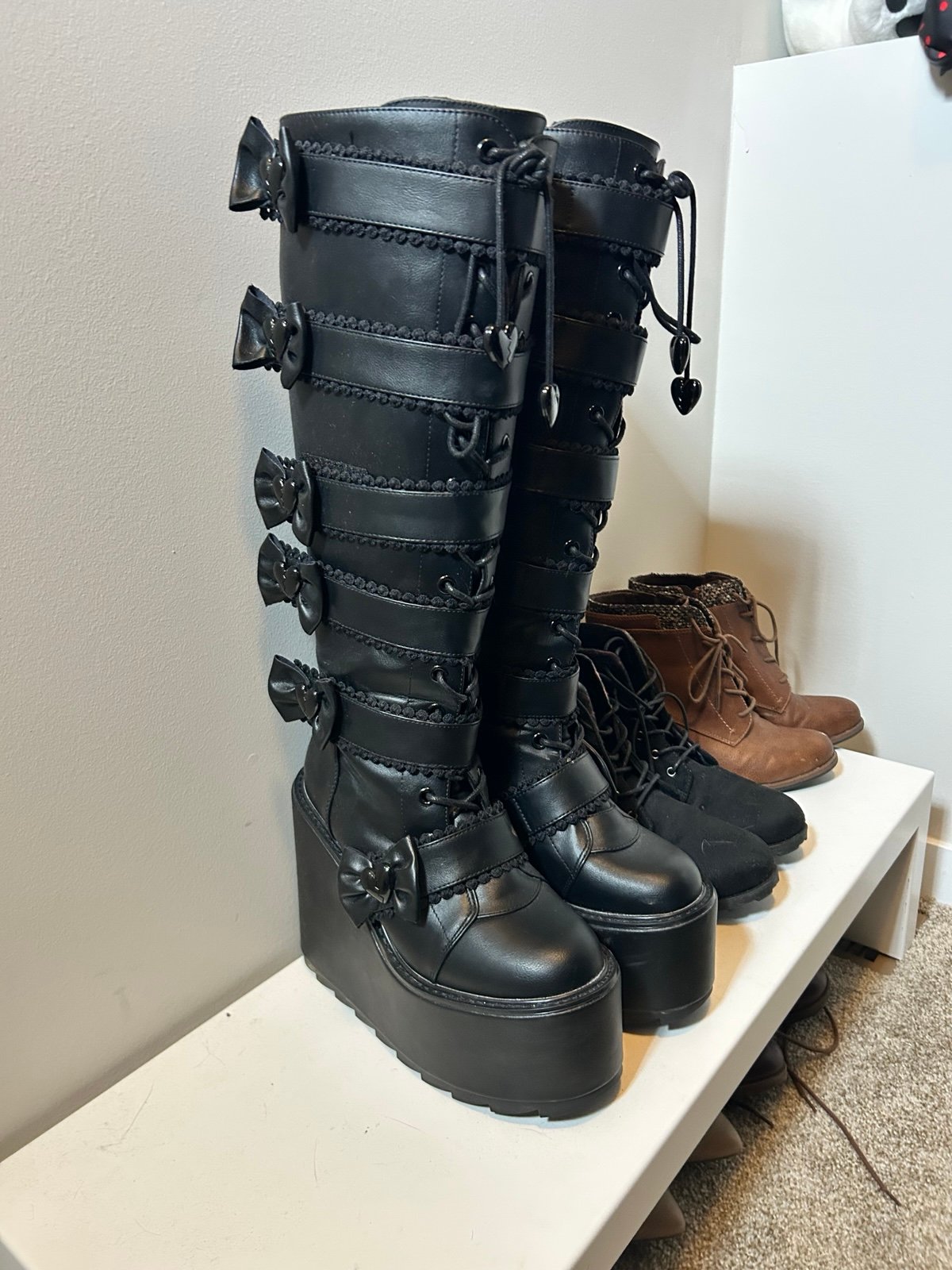 YRU Shoes Elissabat