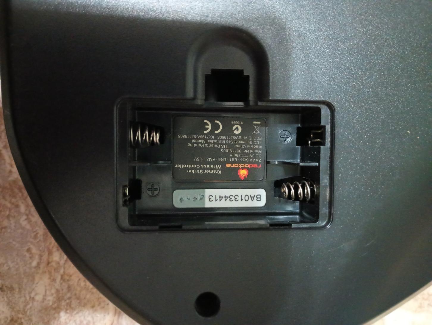 Guitar Hero Kramer Striker PS2 Wireless Guitar With Dongle & Guitar Hero 2 And 3