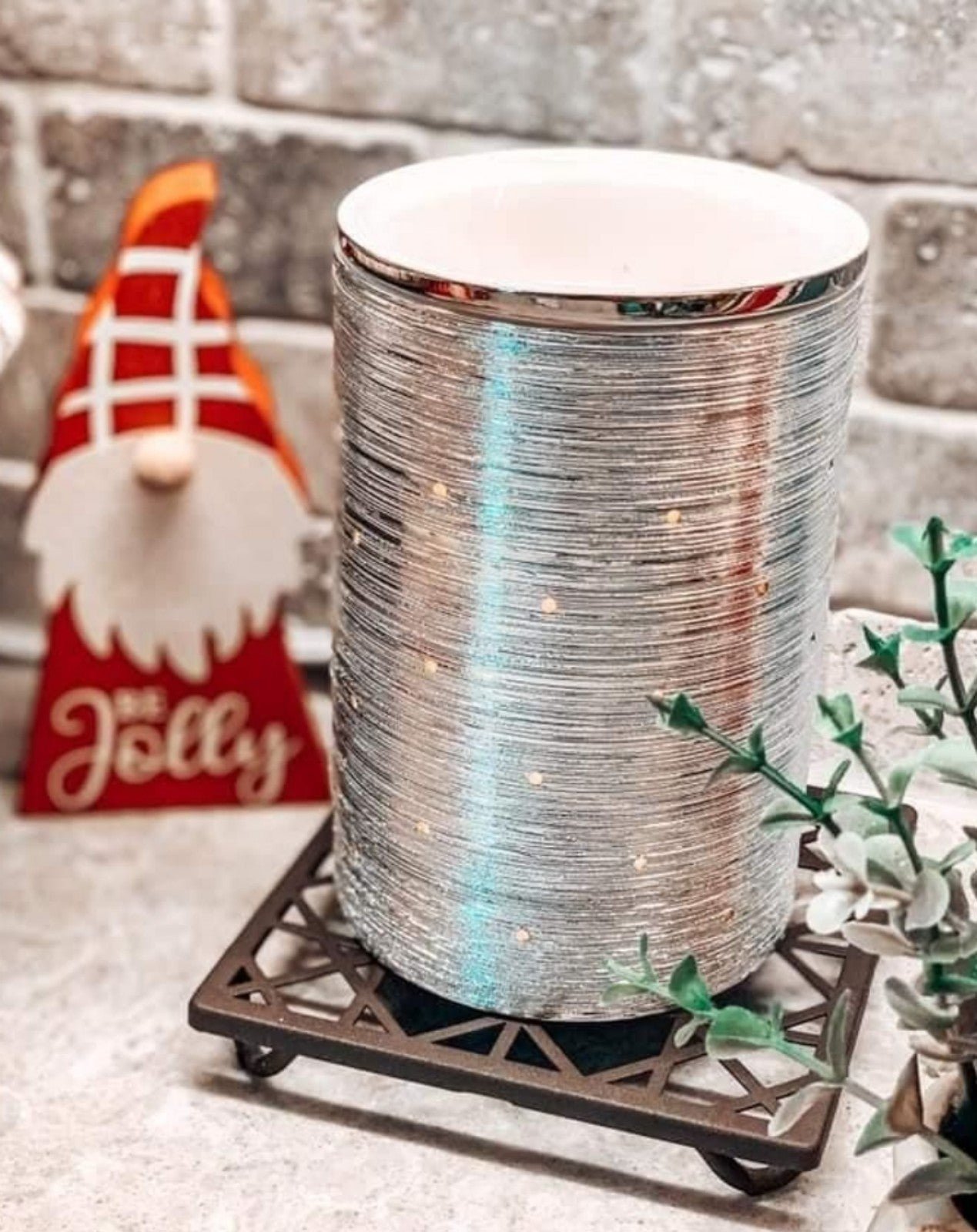 Etched Core Silver Scentsy Warmer