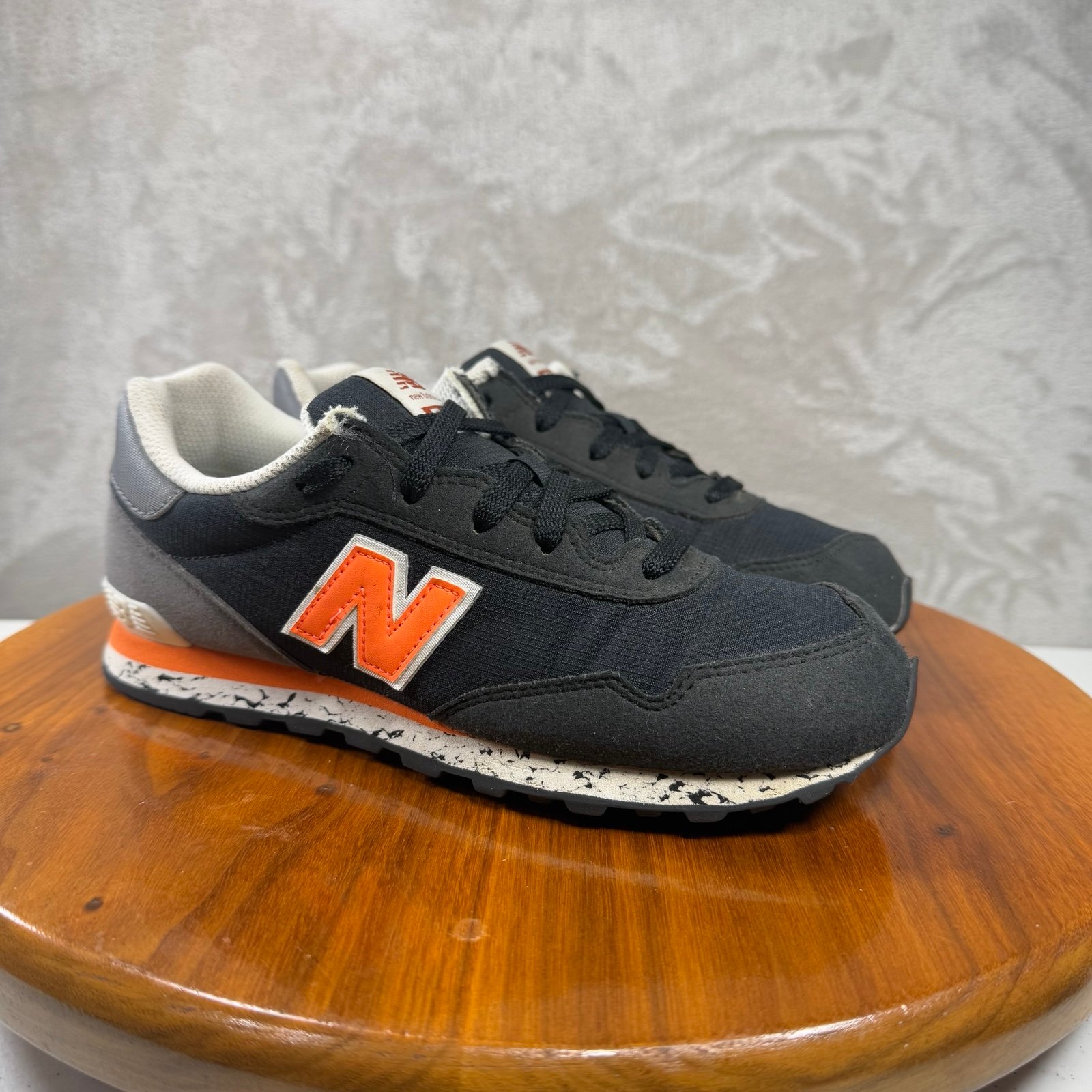 New Balance 515 GC515BT Kids Shoes Sz 4 Black Orange Synthetic Lifestyle