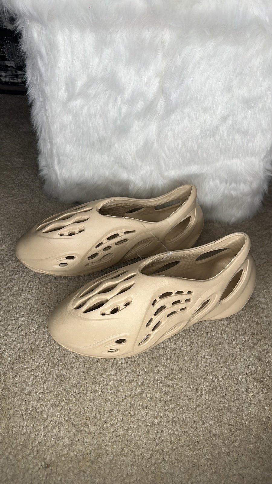 Yeezy foamrunners