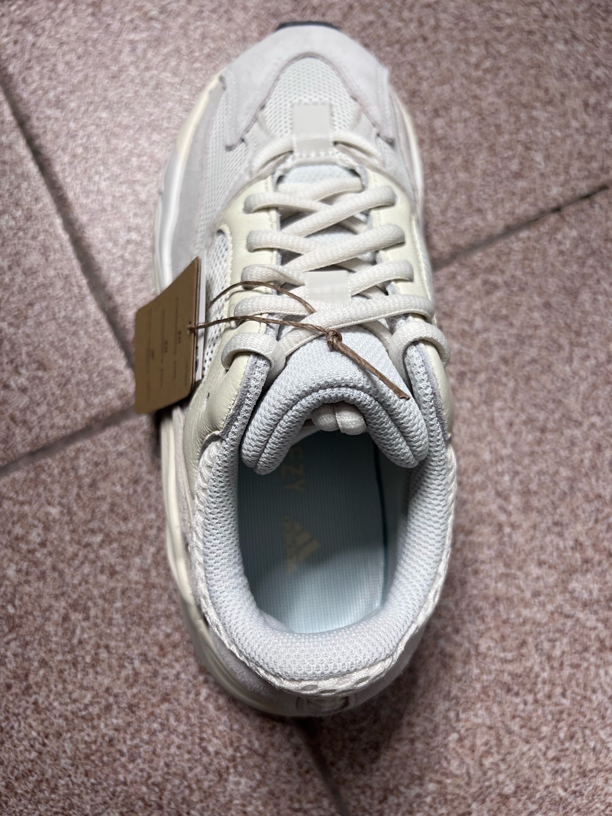 Yeezy Adidas