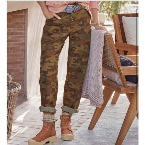SUNDANCE The Quincy Camo Pants