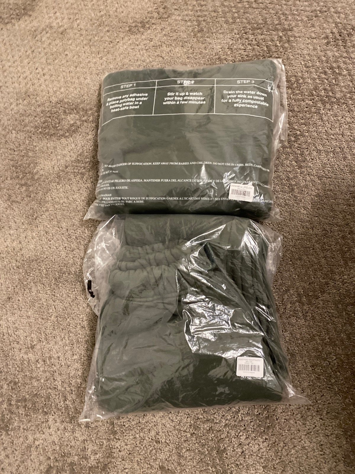 NWT set active set hoodie and sweatpants size extra small color willow
