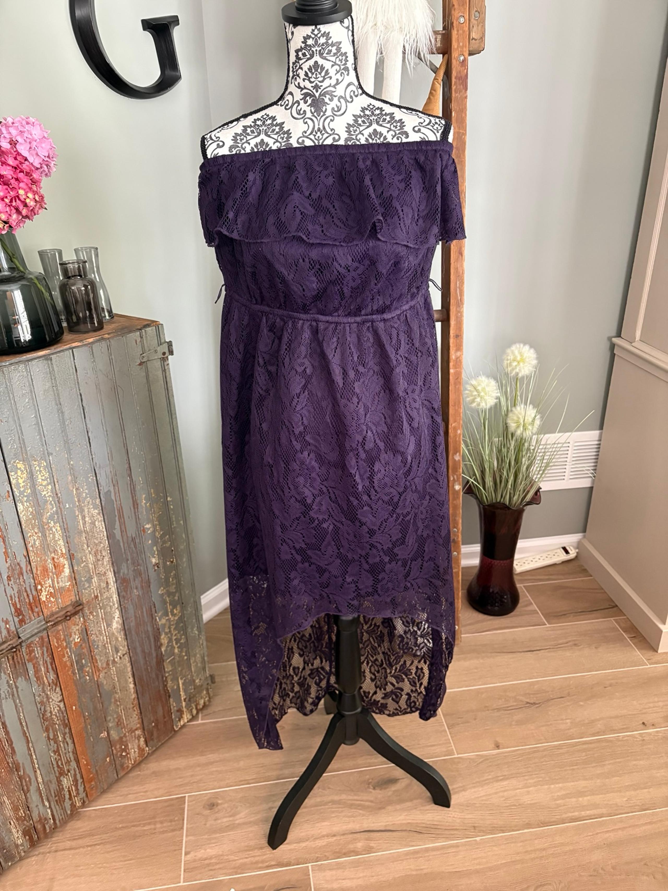 Trixxi purple lace off shoulder dress size 2X