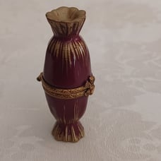 Limited Edition Vinatge RETIRED Limoges Burgundy Trinket Box Porcelain Vase/urn
