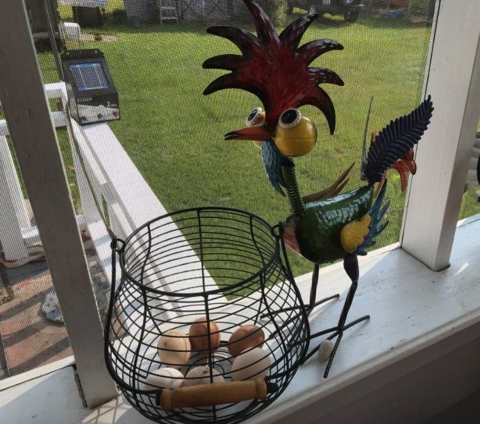 18 Tall Indoor/Outdoor Wacky Metal Rooster Statue Decor