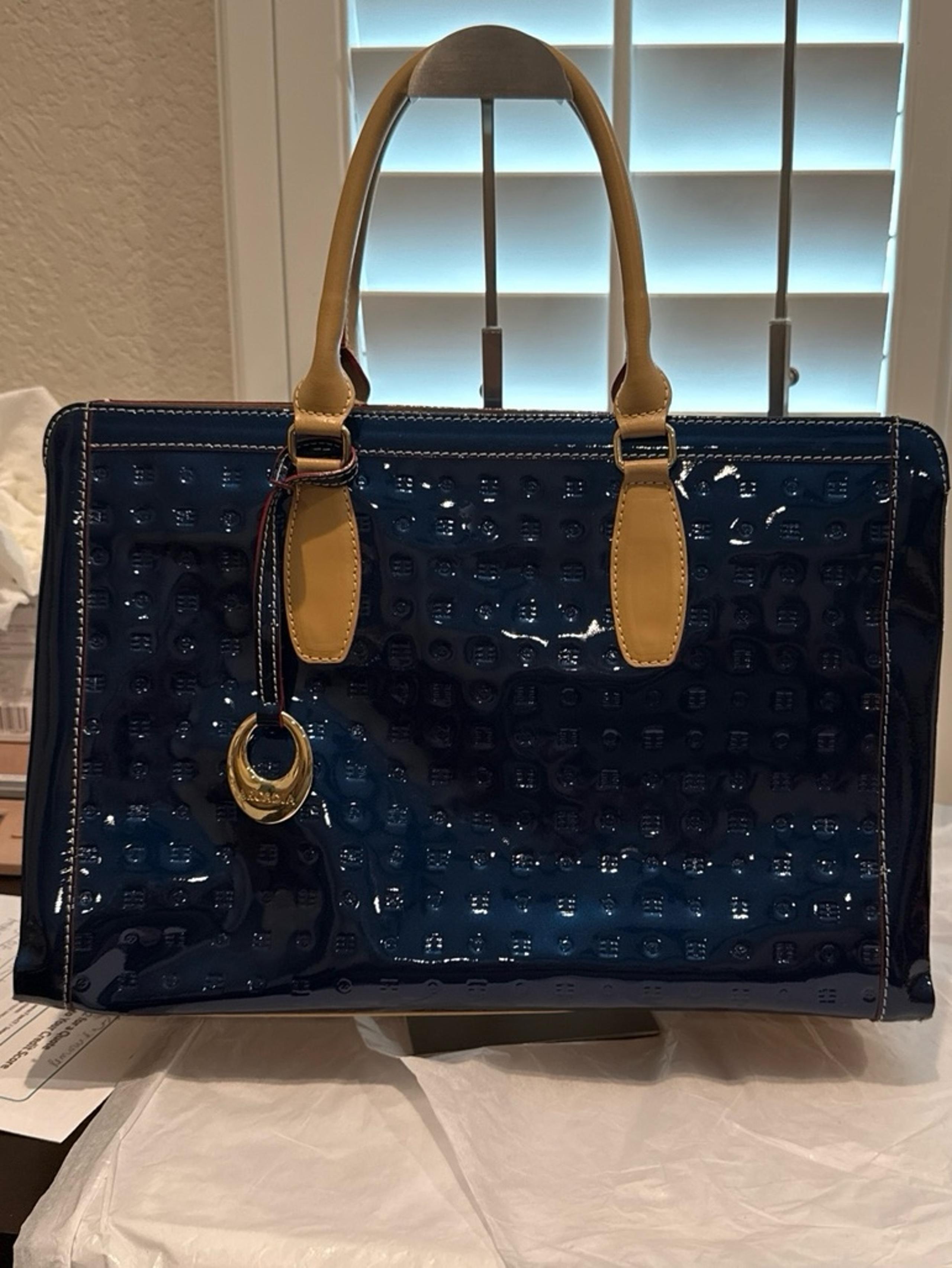 Arcadia tote bag
