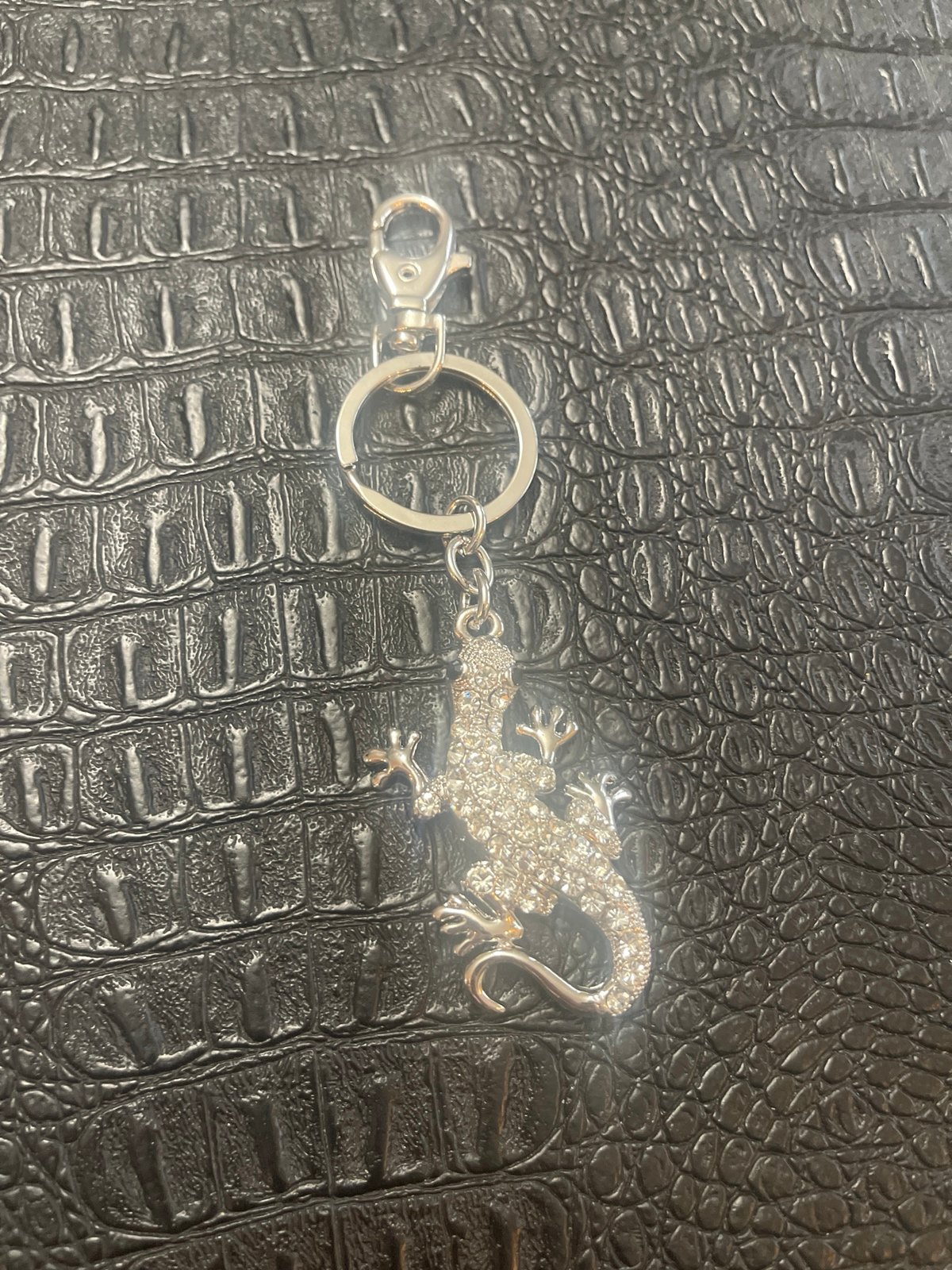 Silver Lizard CZ Stone Keychain-New