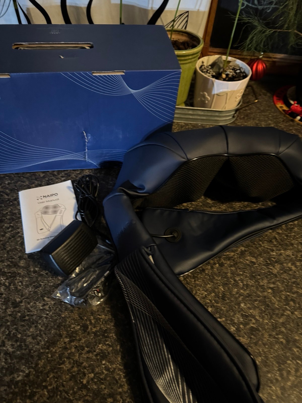 Naipo neck massager