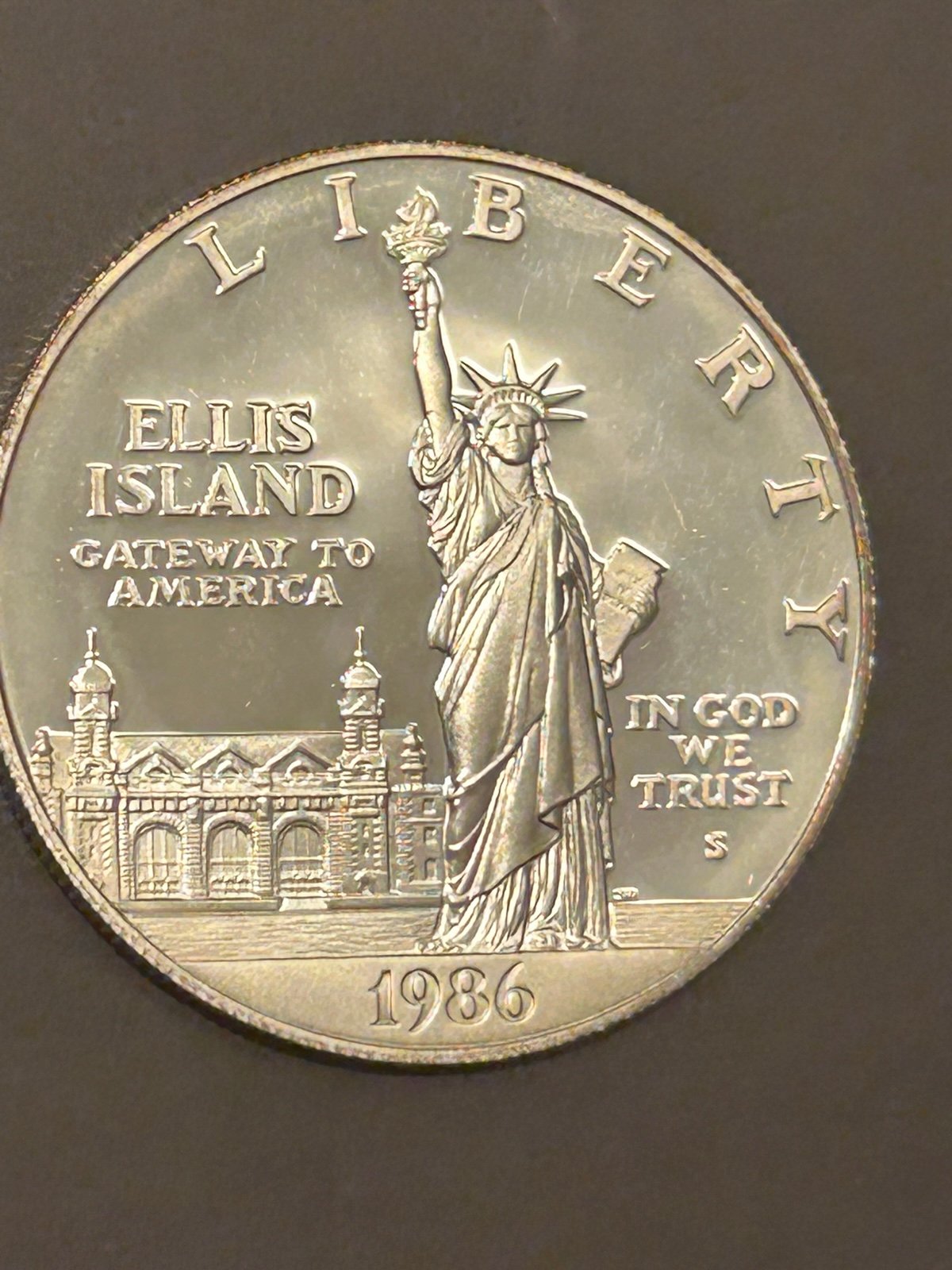 Ellis Island – P commemorative one dollar proof