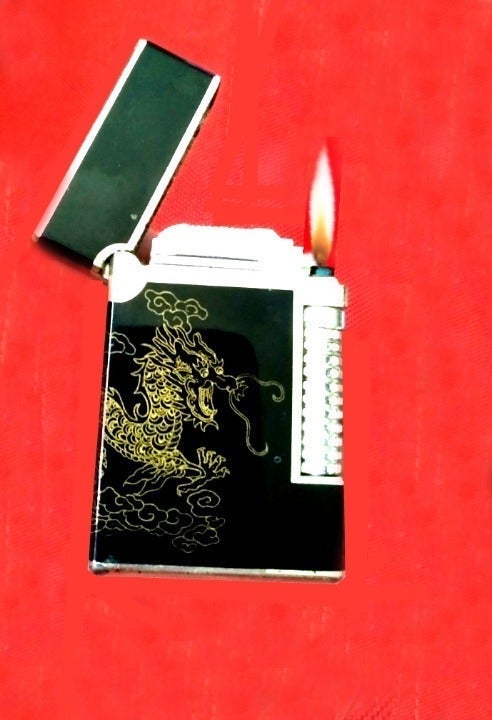 S.T. Dupont Collectible Lighter Dragon