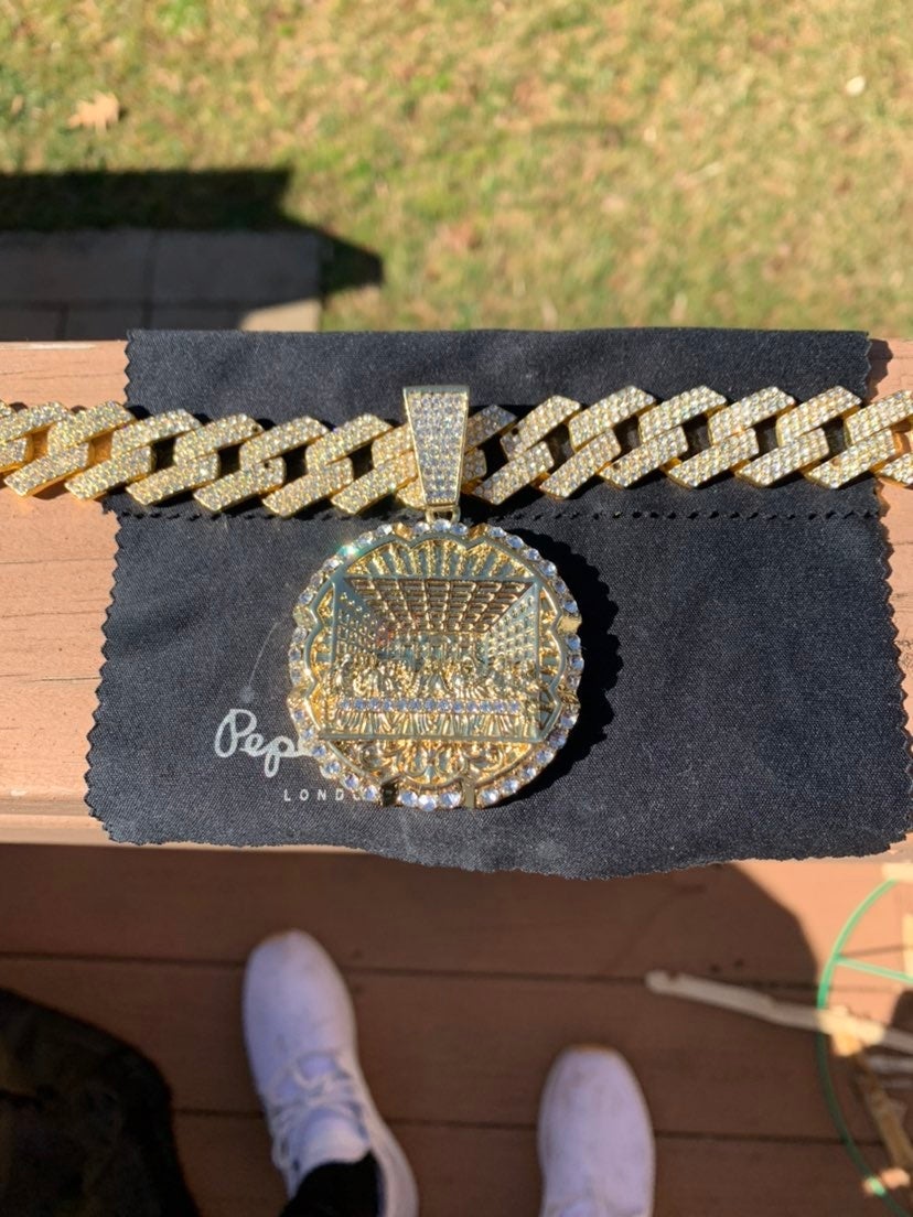 Golden Last Supper Pendant