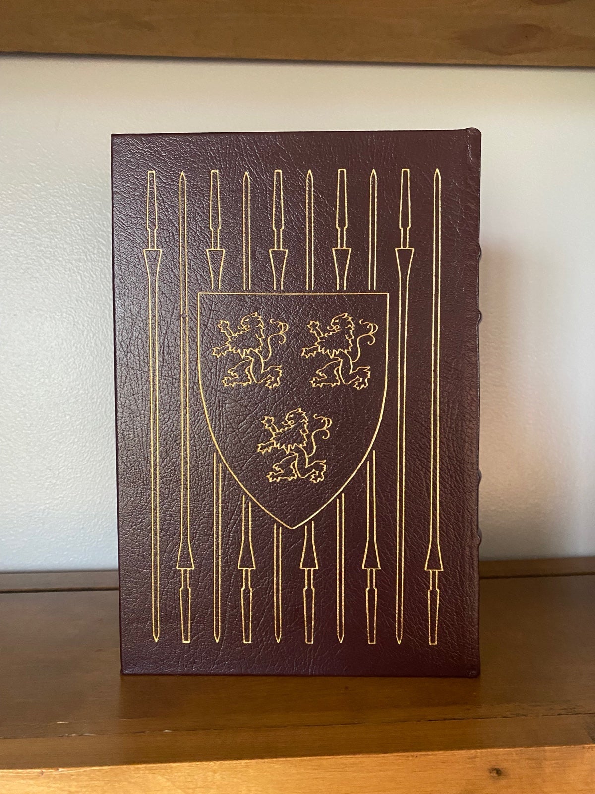Ivanhoe leatherbound classic