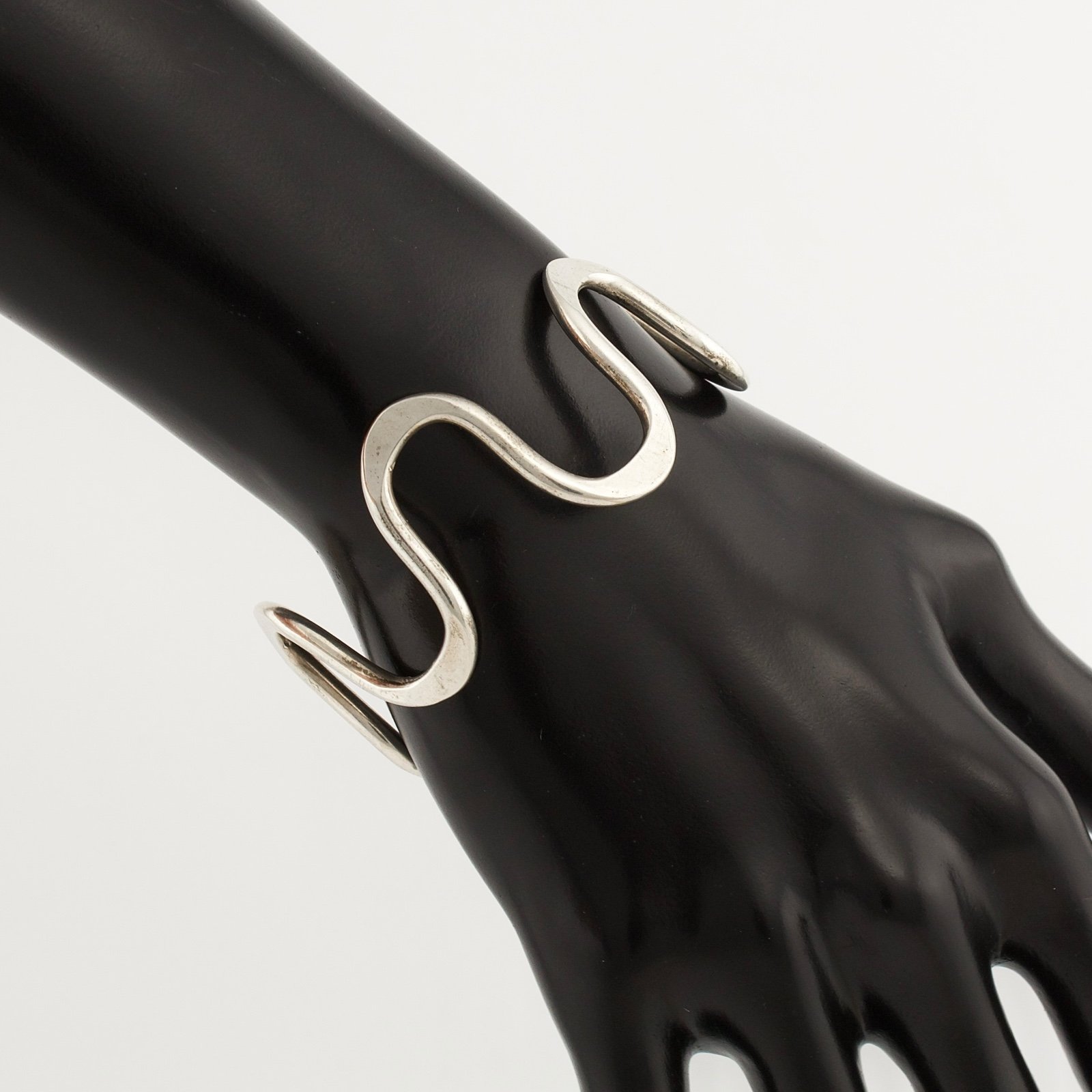 Vintage Sterling Silver Wavy Wide Bangle Bracelet Artisan Mid-Century Modernist