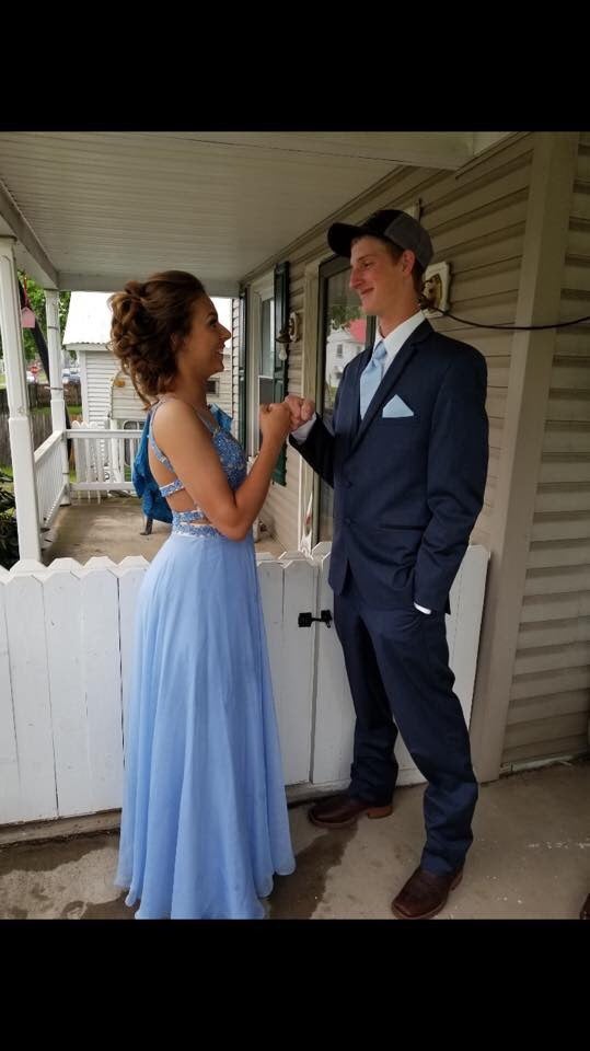 prom dress size 6 but altered