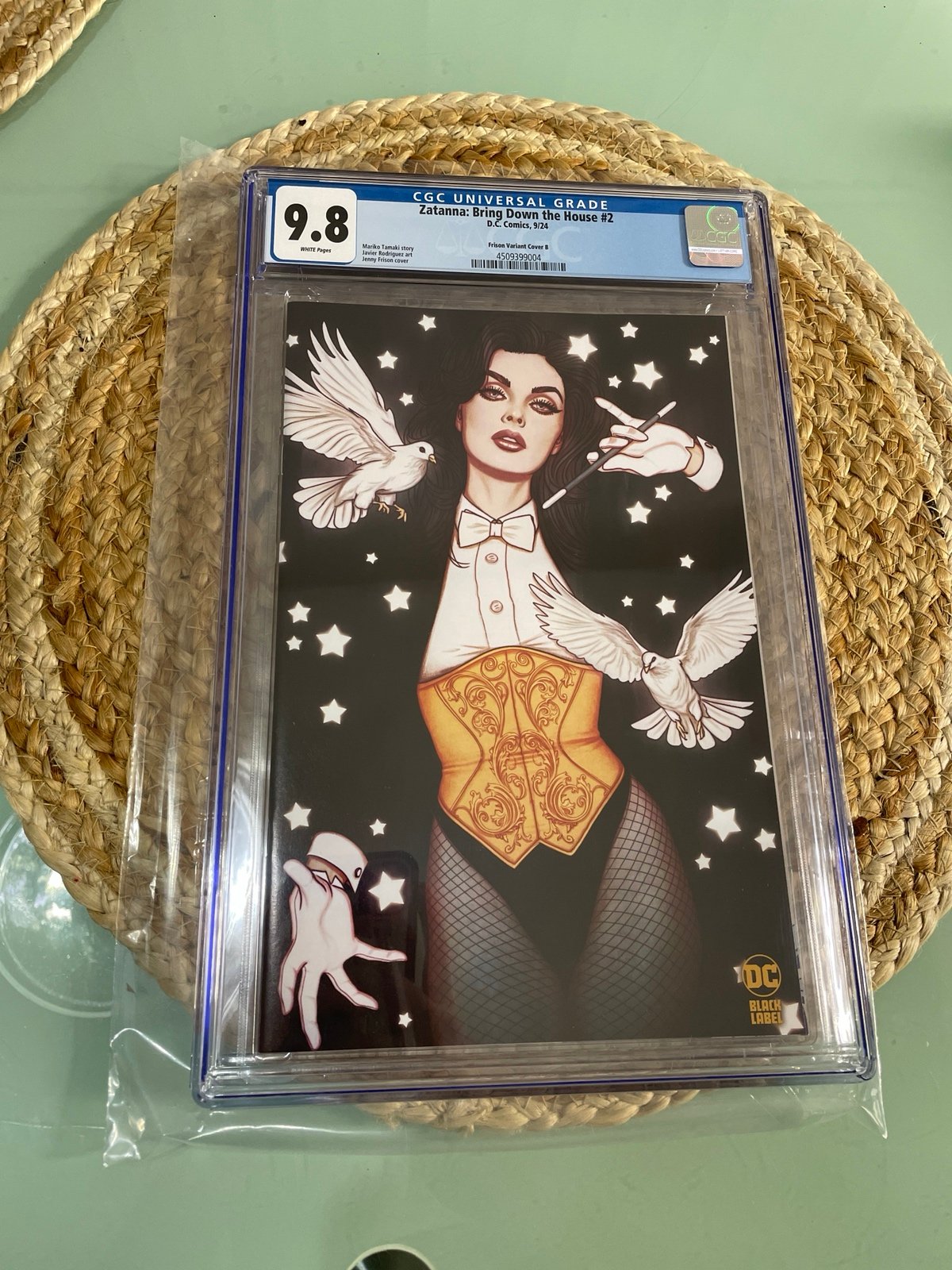 Zatanna Bring Down The House 2 1:25 CGC 9.8 Jenny Frison