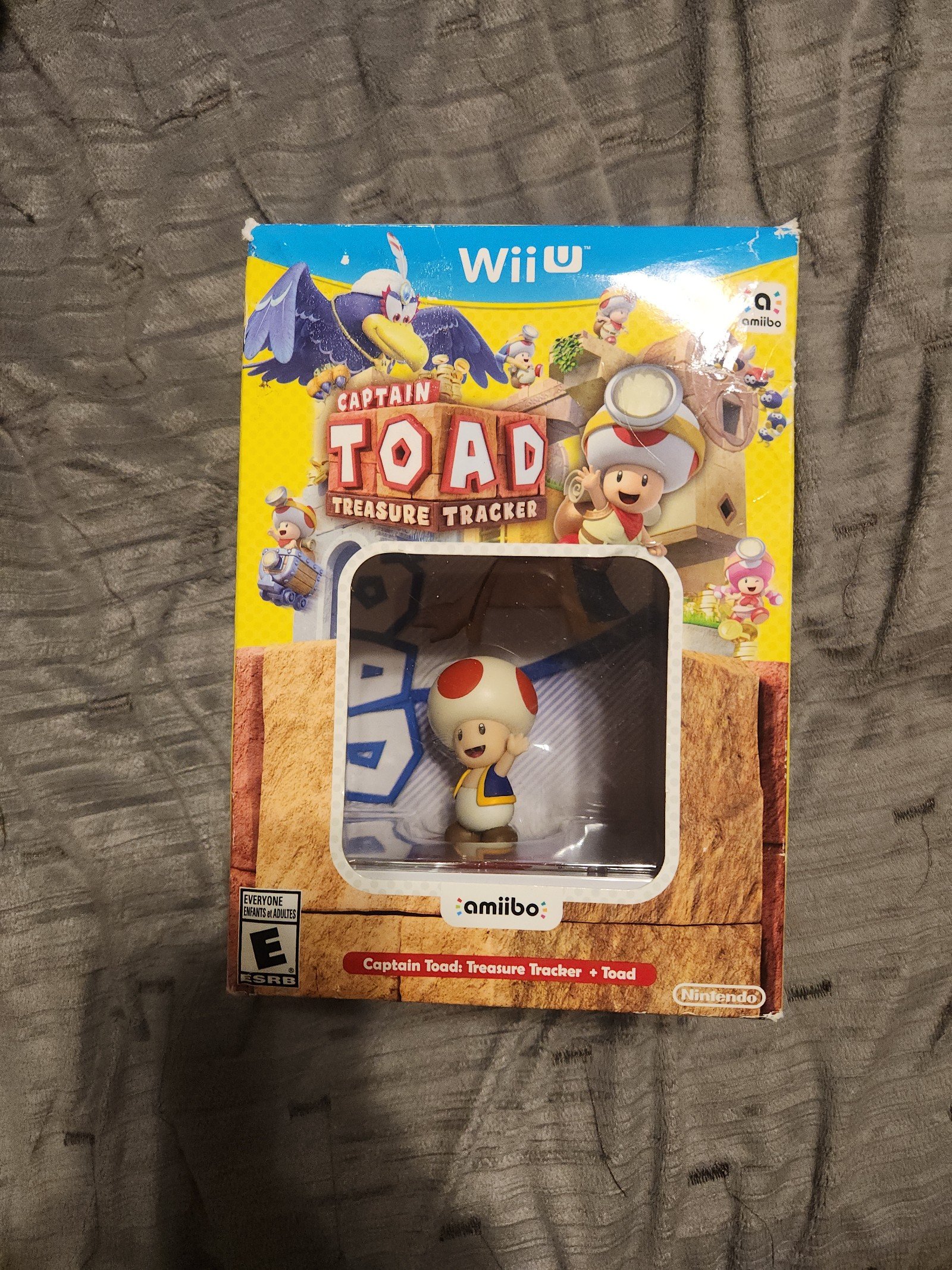 Wii U captain toad treasure tracker + toad amiibo