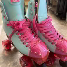 Moxie Beach Bunny Women’s Size 9