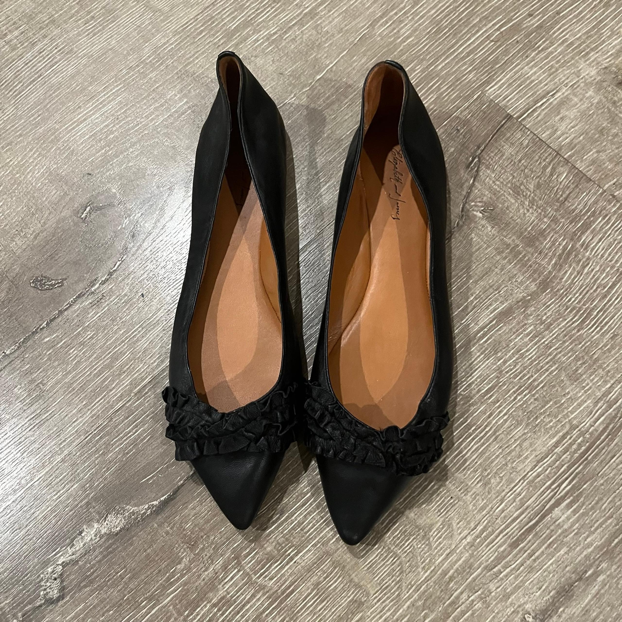 Elizabeth and James Jolt Flats Size 9.5 Black  Designer