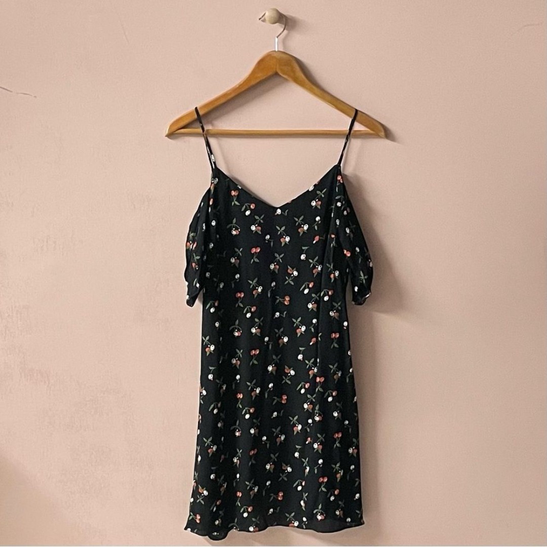 Shades of Blonde Black Cherry Print Cold-Shoulder Mini Dress