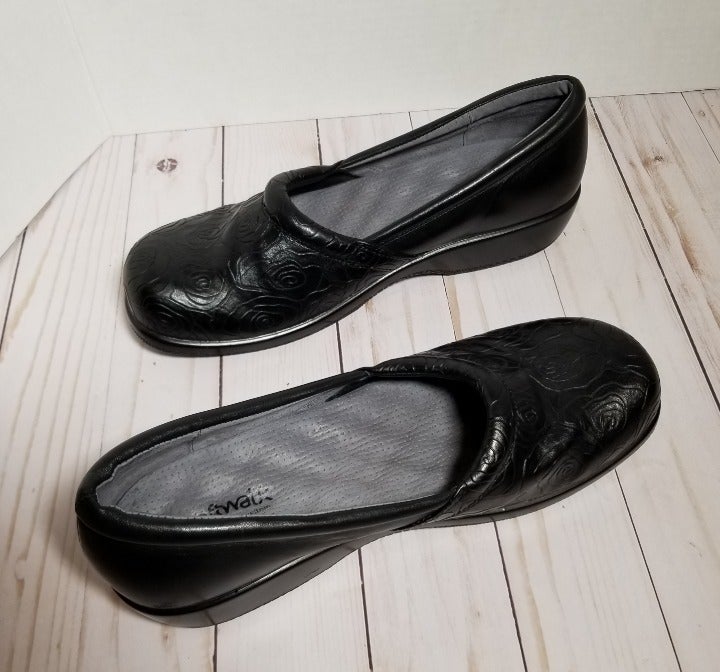 Softwalk clogs sale and mules
