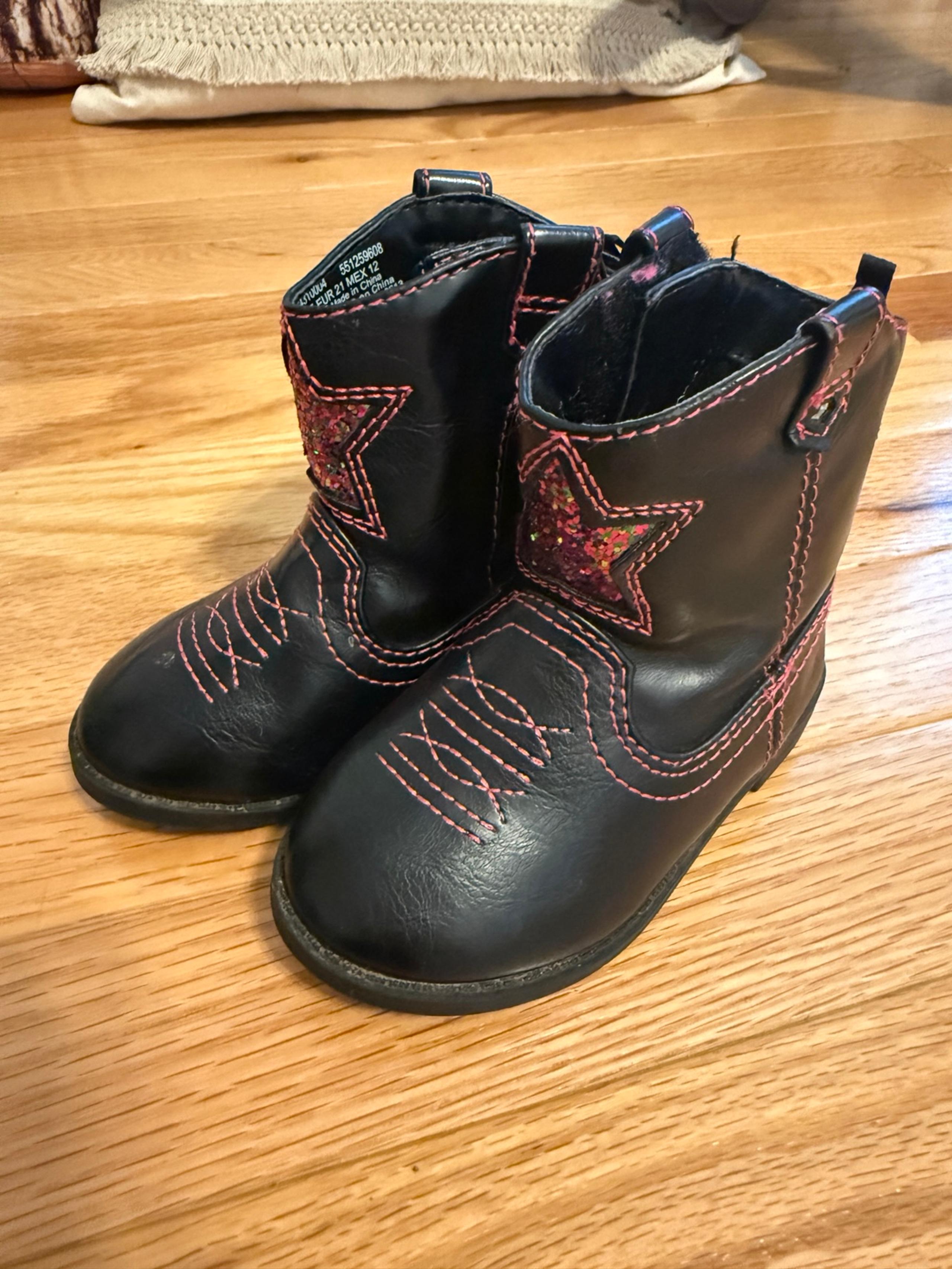 Girls size 5 cowgirl boots
