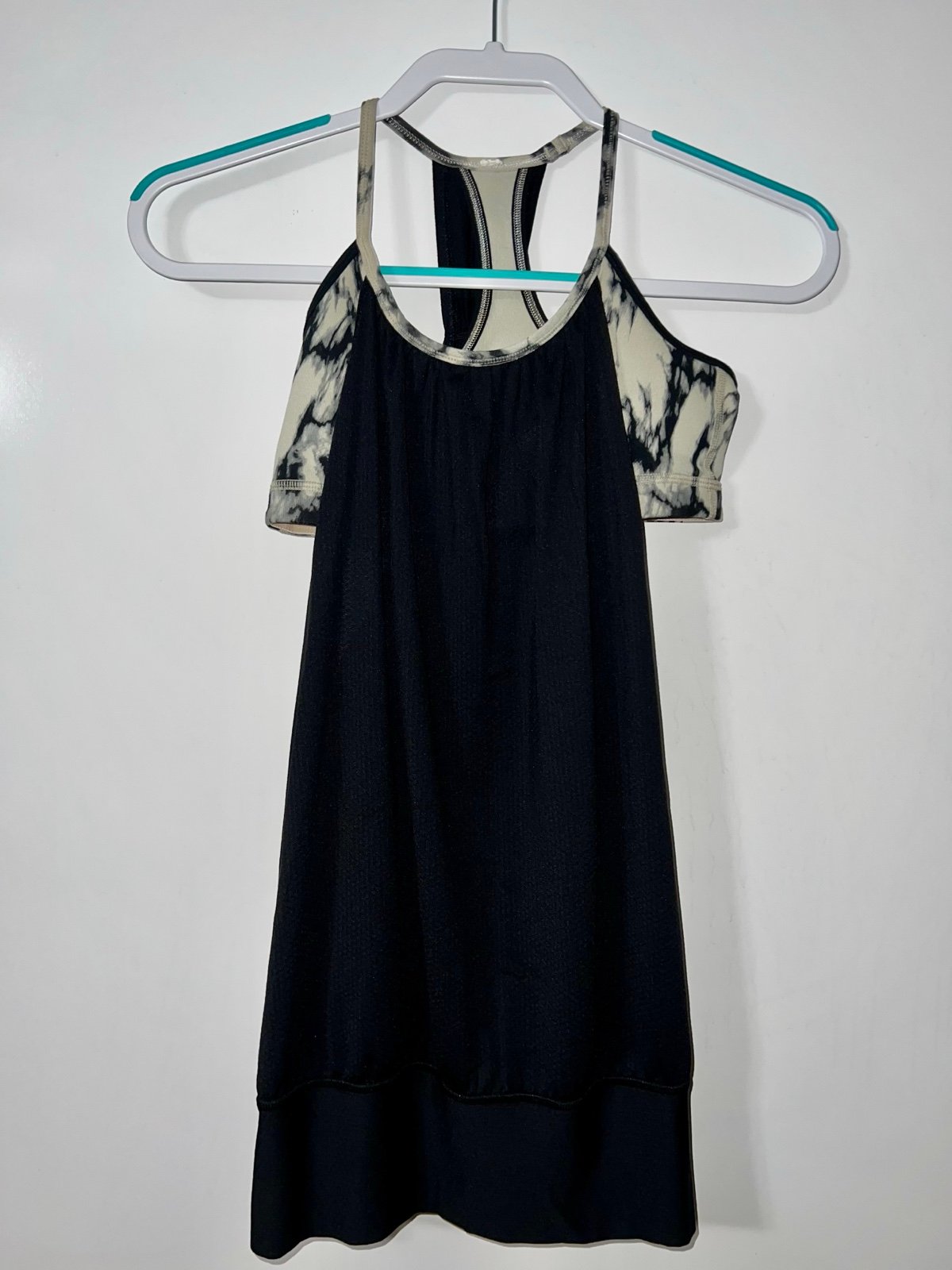 Lululemon Women’s No Limits Tank, Size 4, Great Granite Black Mojave Tan