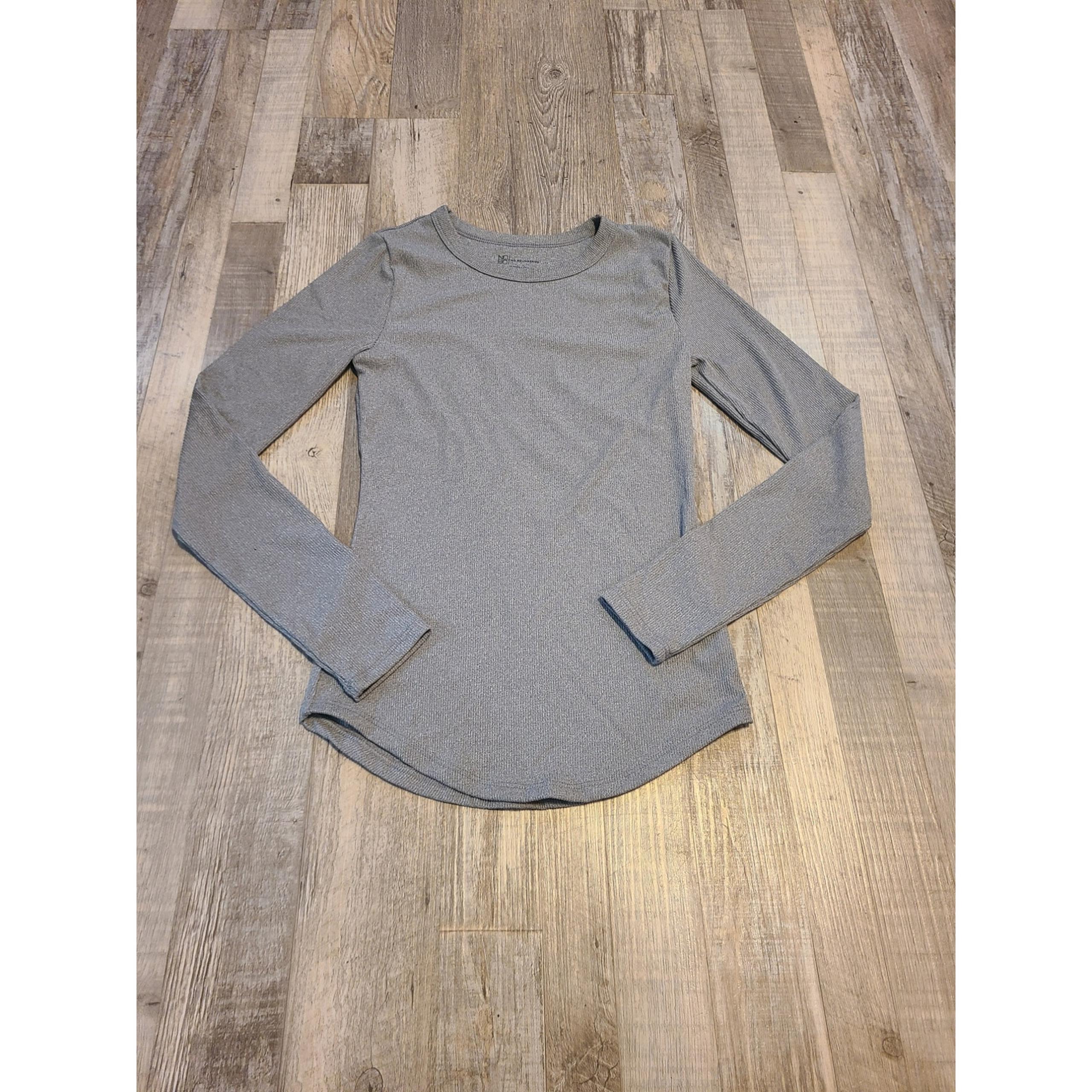 xs juniors long sleeve gray top - Nobo