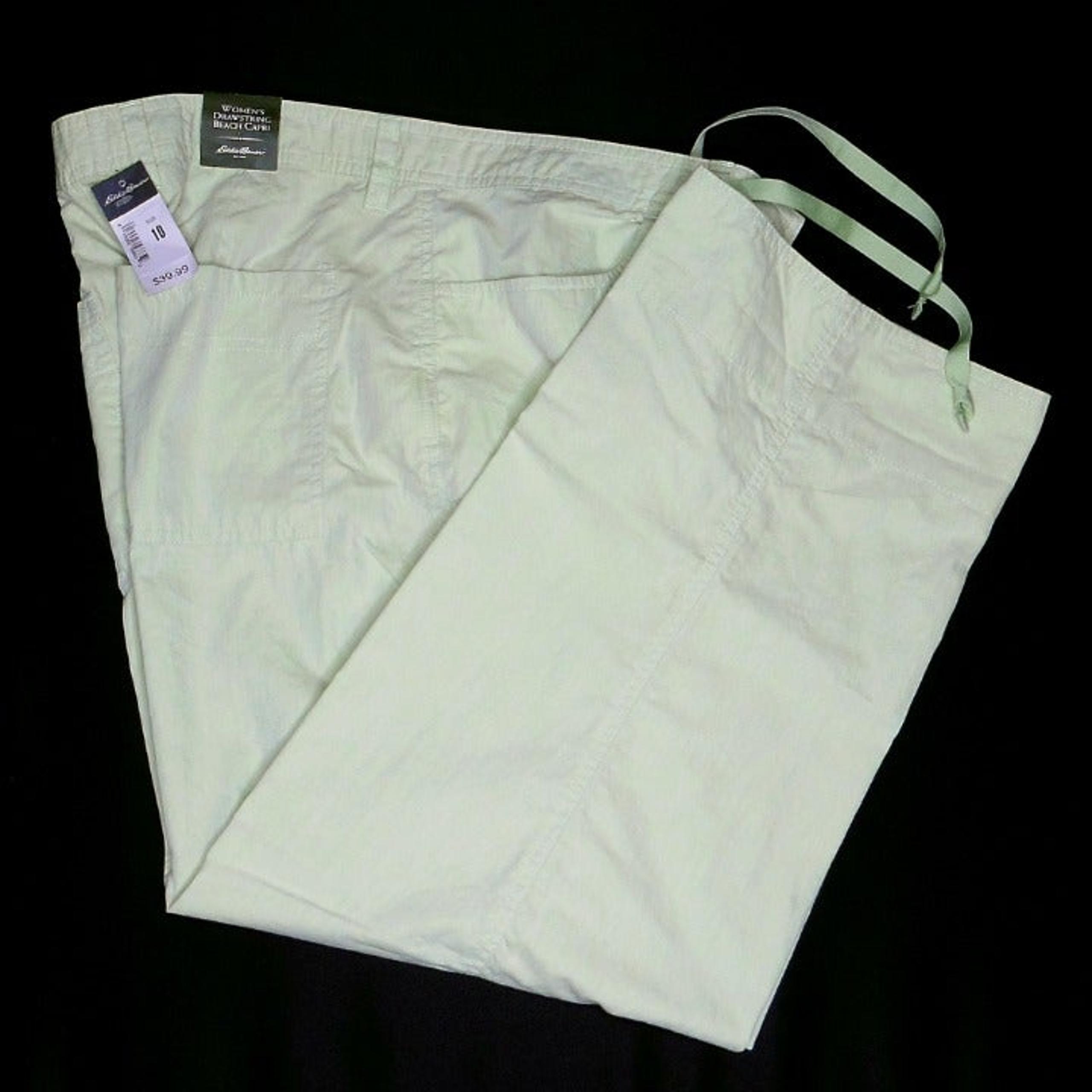 NWT Eddie Bauer Key Lime Green Women's Drawstring Beach Capri Pant Size 10