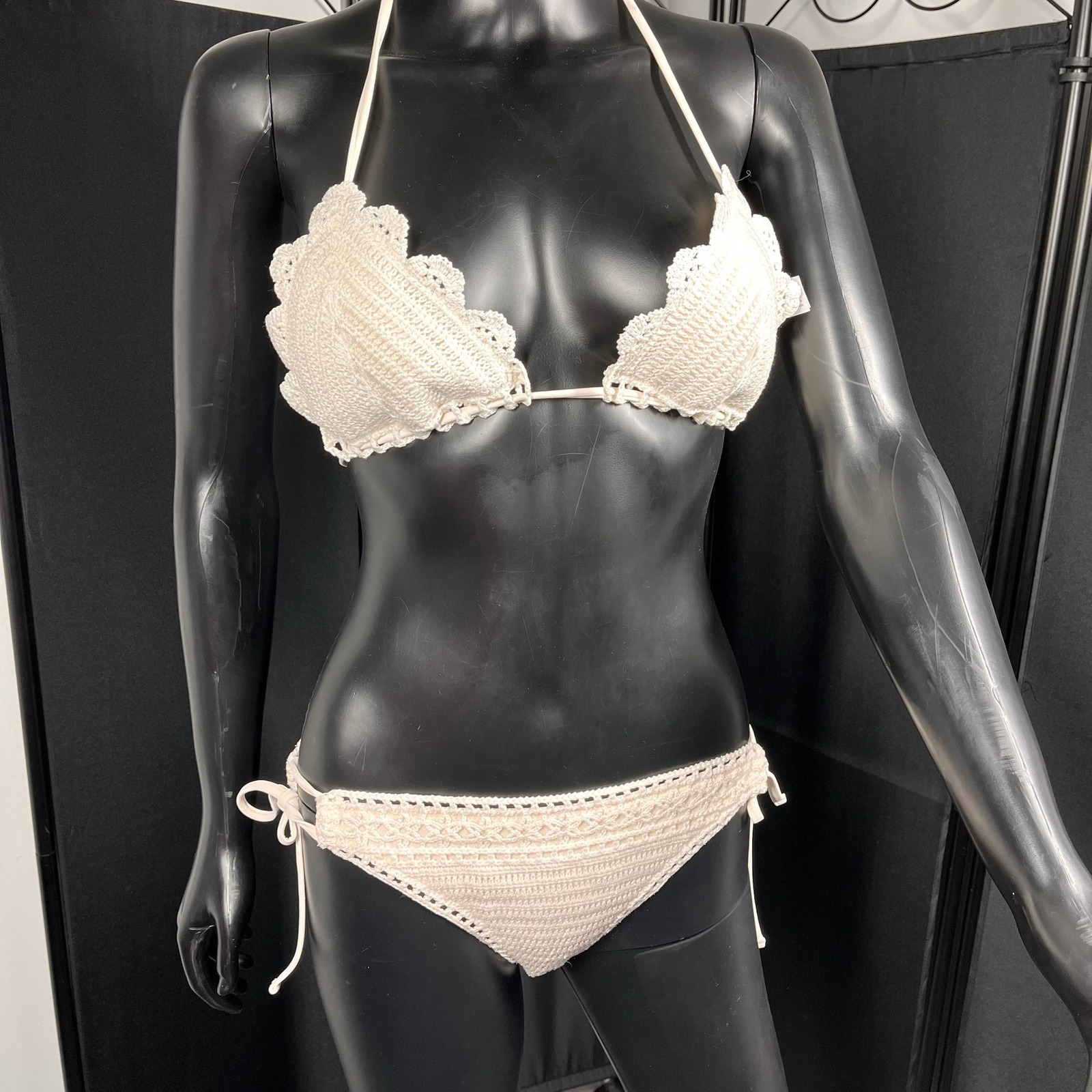 Abercrombie & Fitch Crochet Bikini Set Scalloped Trim Swimsuit Beige S