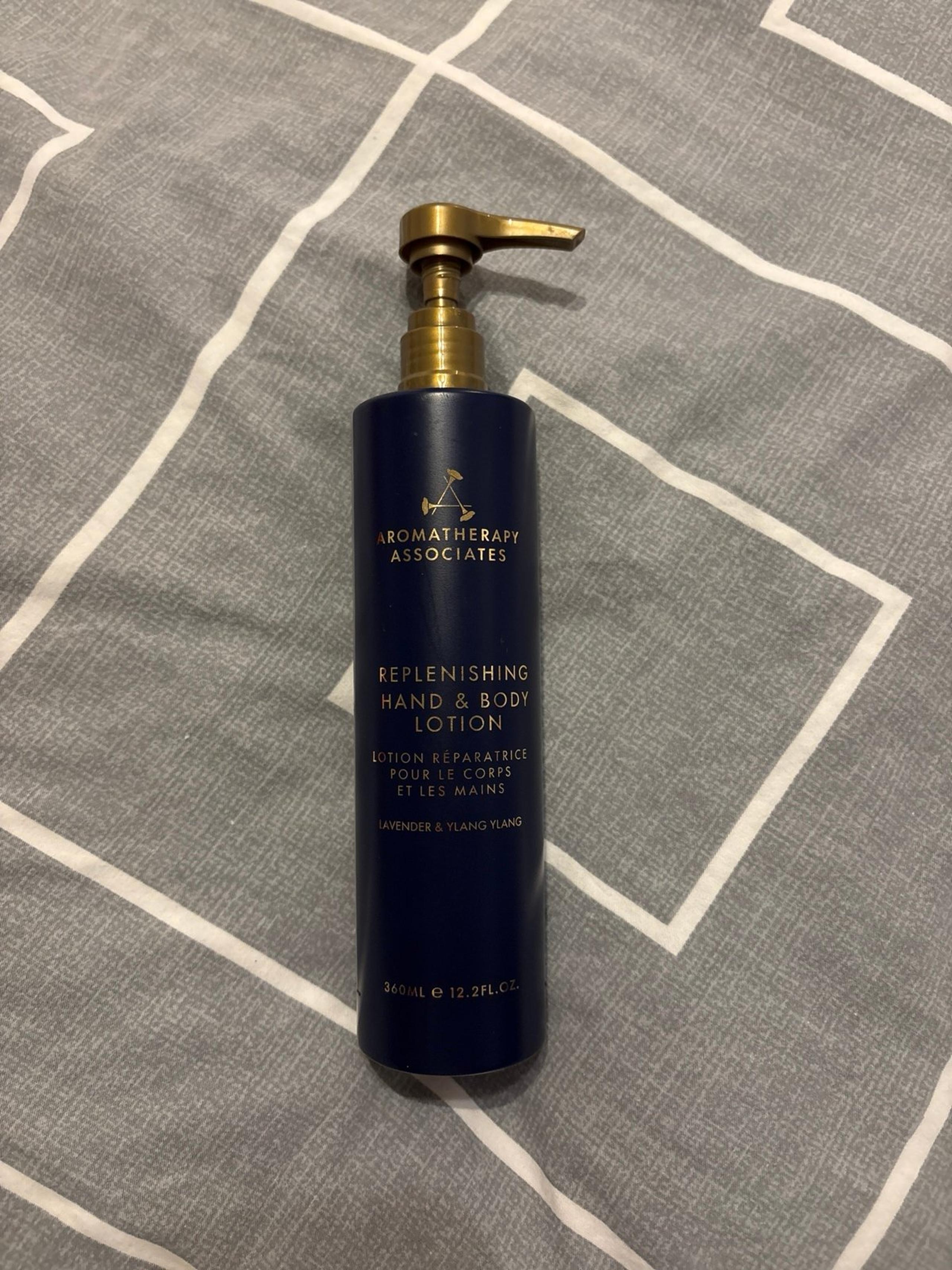 Aromatherapy Associates Replenishing Hand & Body Lotion