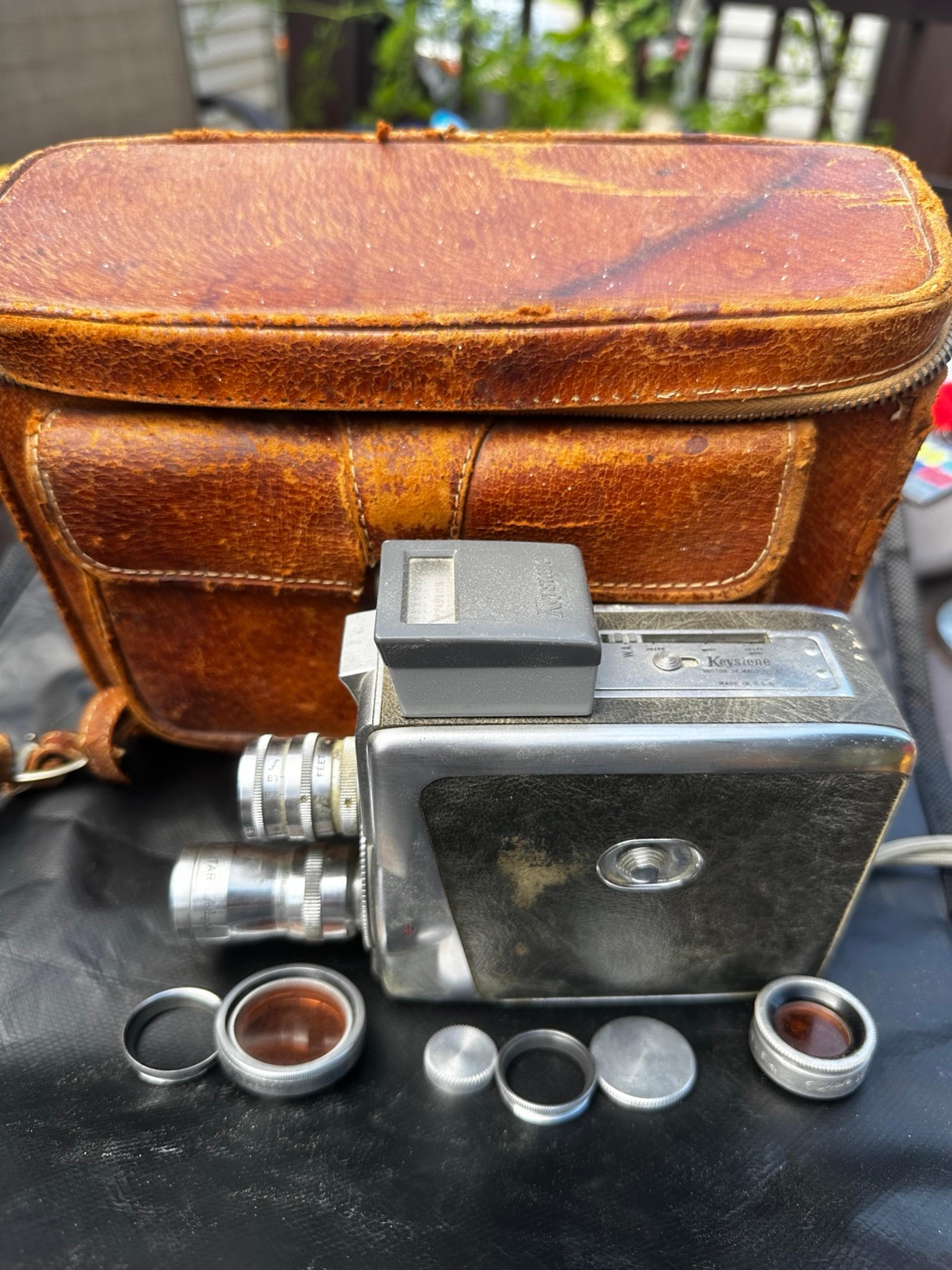 KEYSTONE CAMERA VINTAGE 8MM GREAT SHAPE 3 LENS WITH EXTRAS