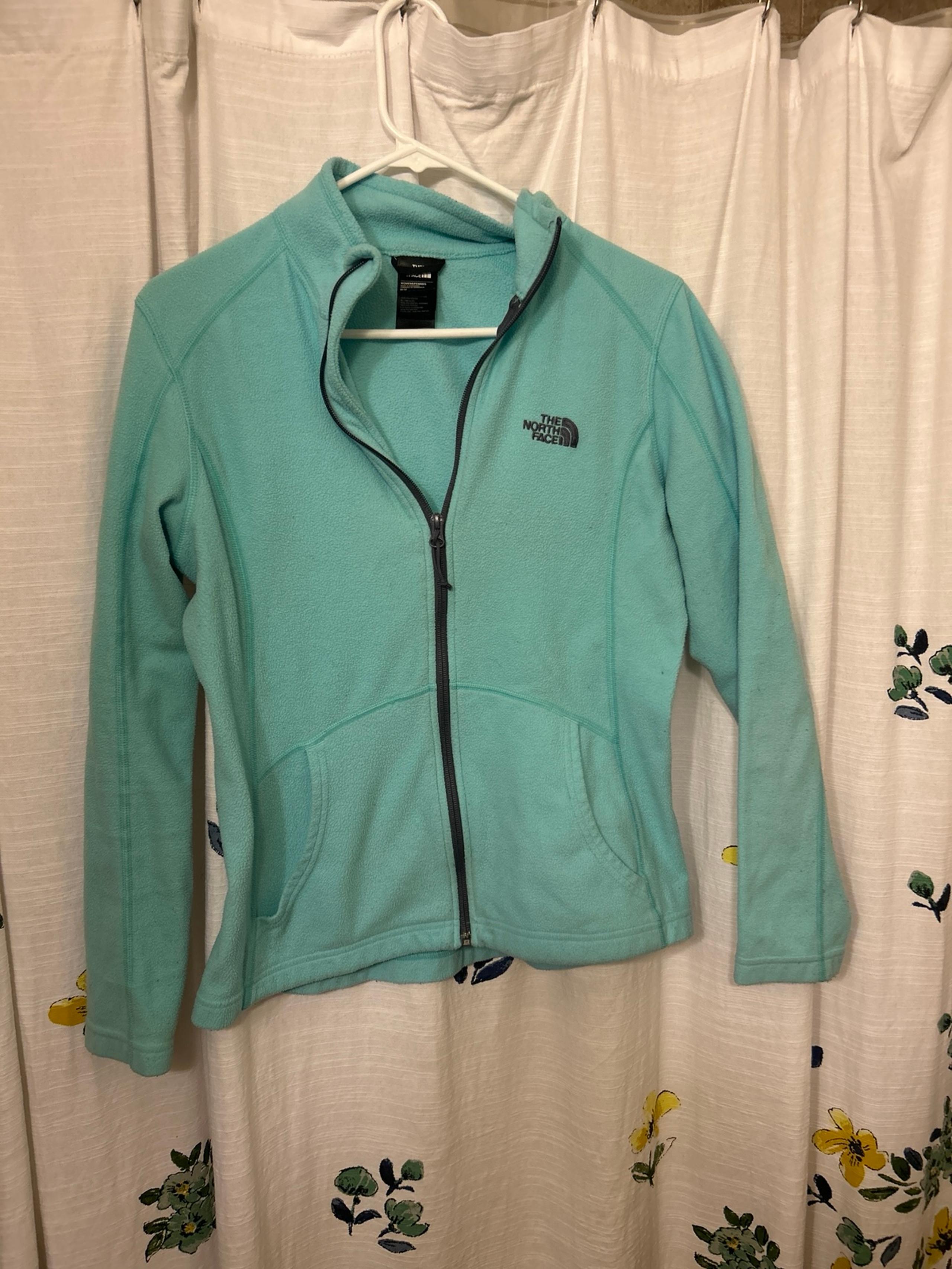North Face fleece women’s M