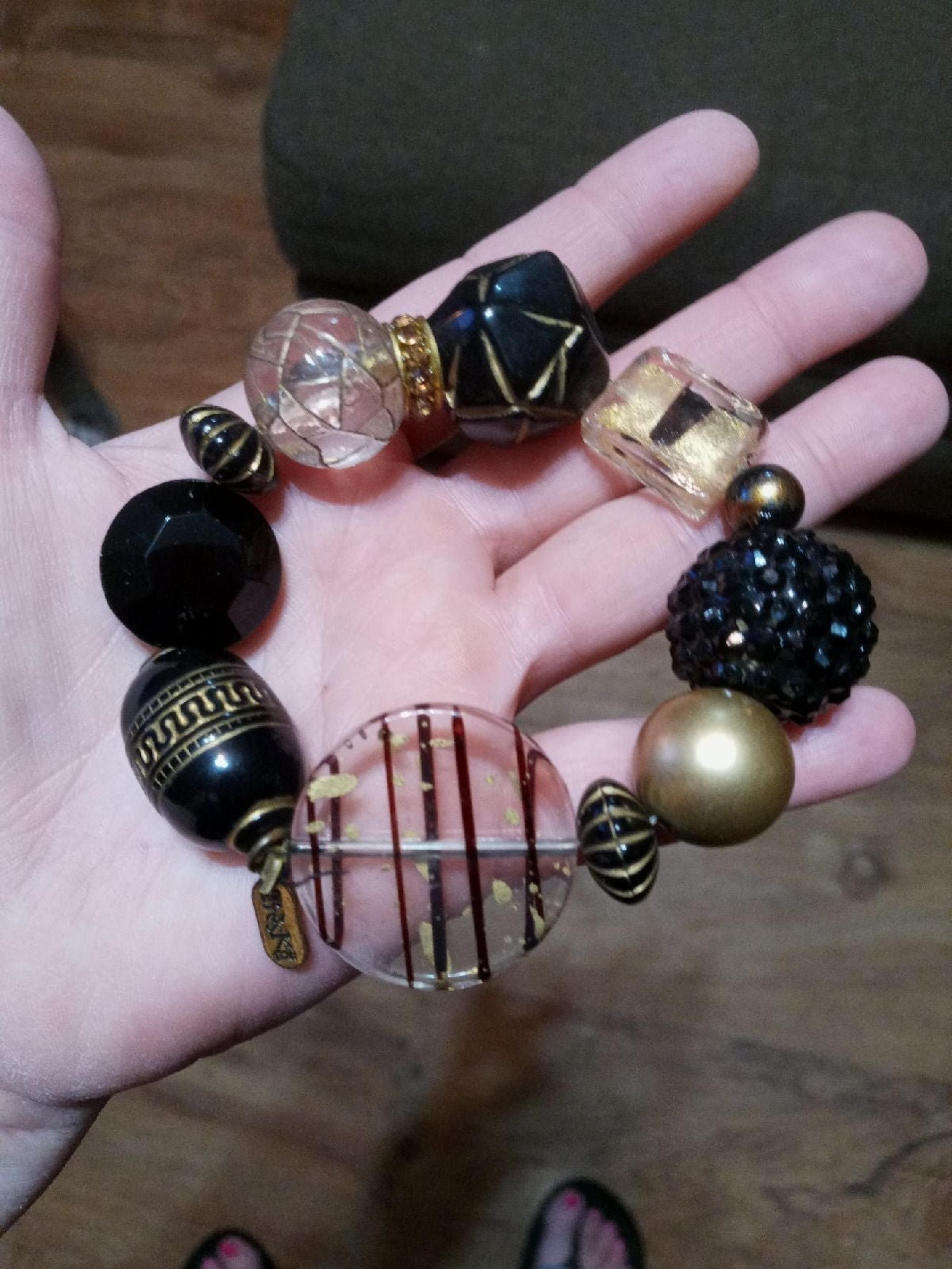 NEW Women's Boutique Black and Gold Bracelet