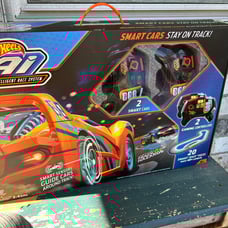 HOT WHEELS Ai SMART CARS - Intelligent Race System 2 CARS & CONTROLLERS 2.4 GHz