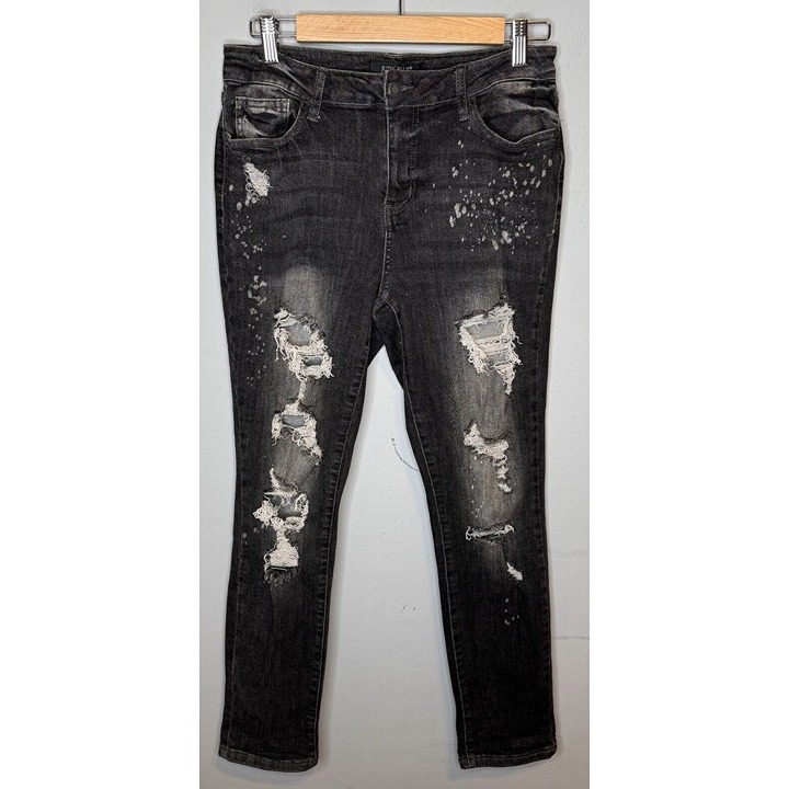 Judy Blue 9/29 Boyfriend Fit Faded Black Jeans Bleach Spots Distressed