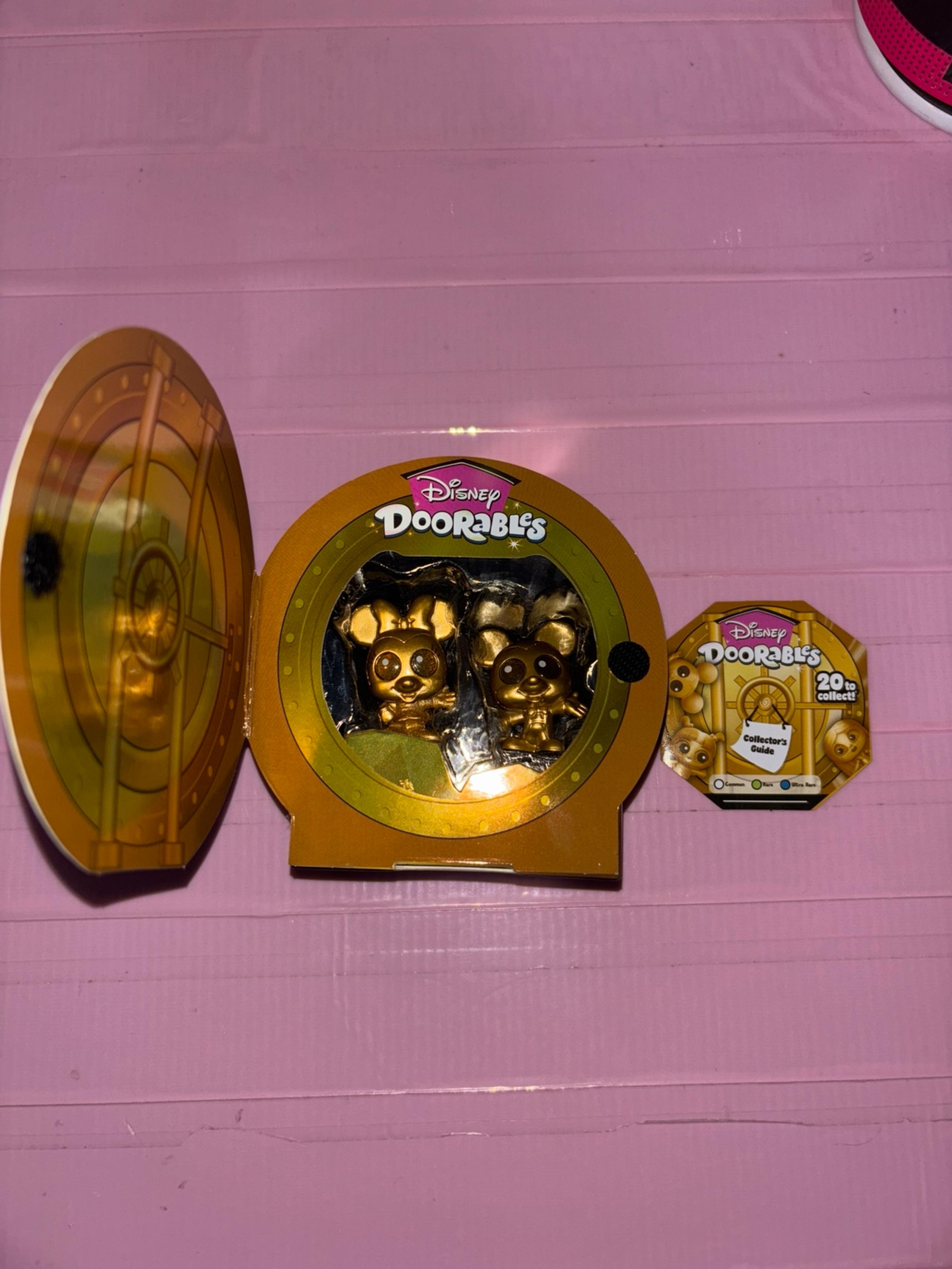 Disney Doorables Gold Peek - Mickey & Minnie Mouse
