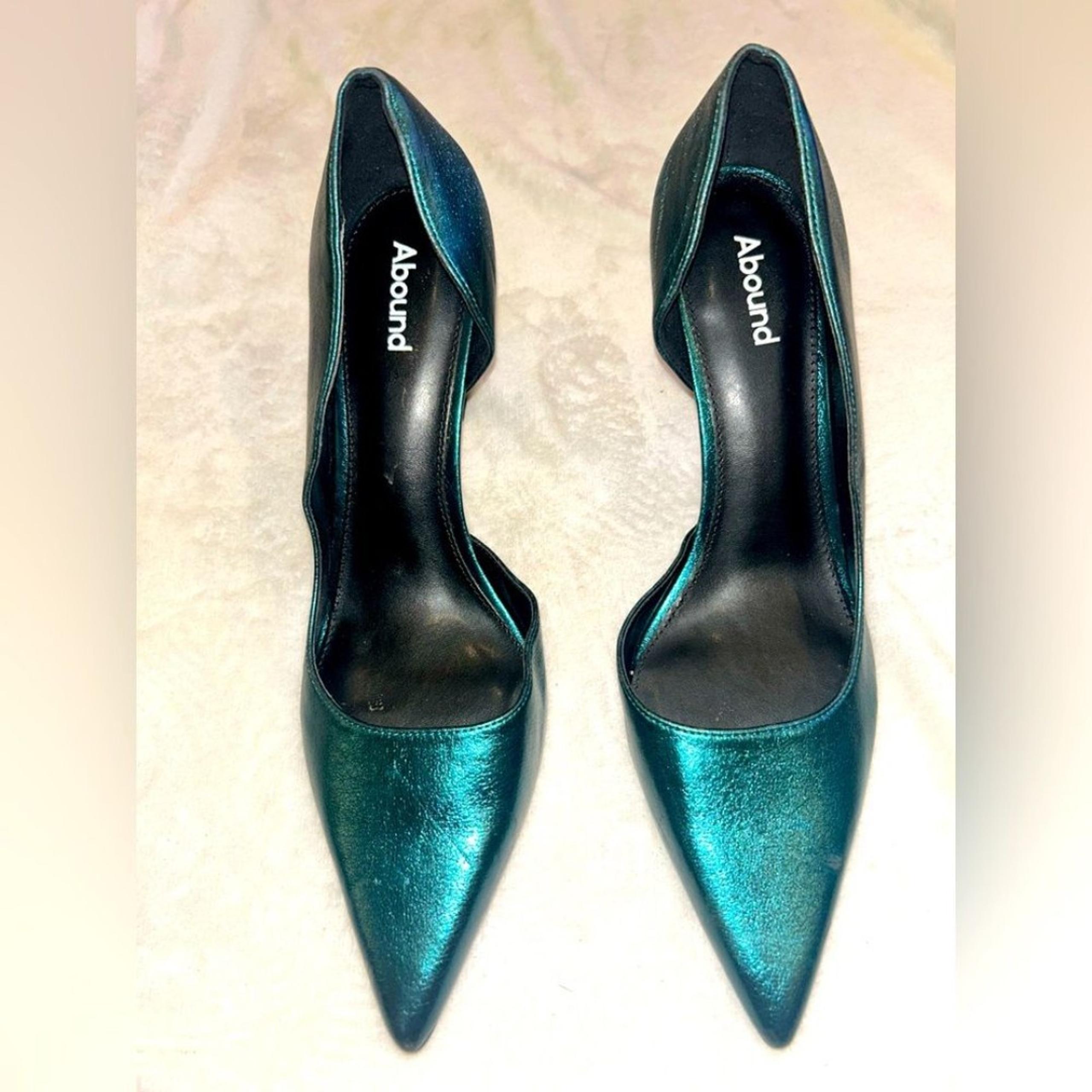 Nordstrom Abound Metallic Aqua Blue Pointed Toe Pumps Size 11 NEW