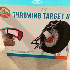 Axe throwing target set