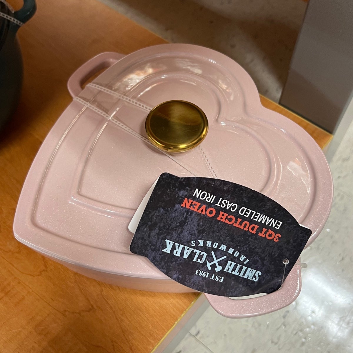 Pink Heart Dutch Oven with Gold Handle